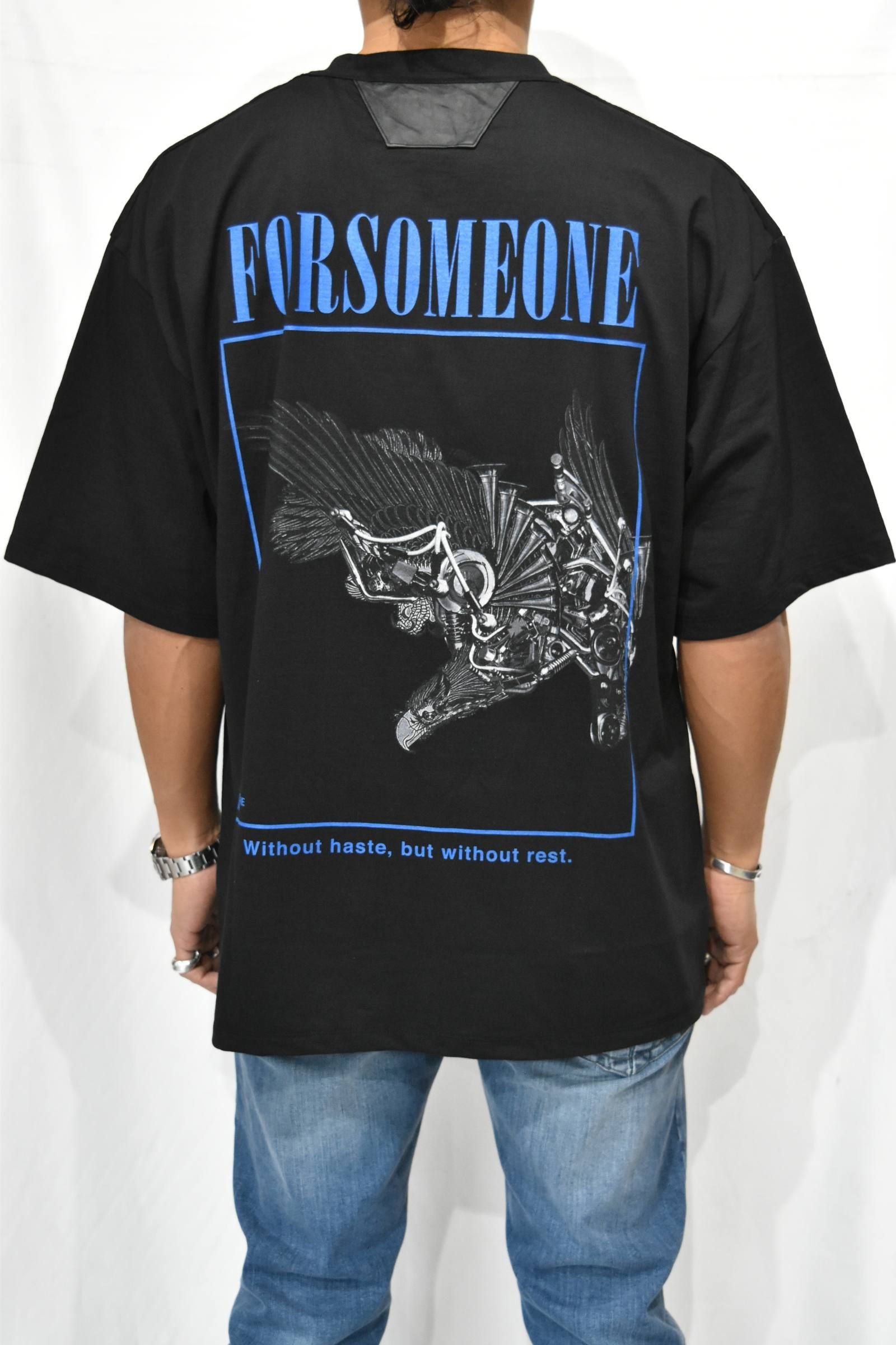 METAL EAGLE TEE (BLACK)