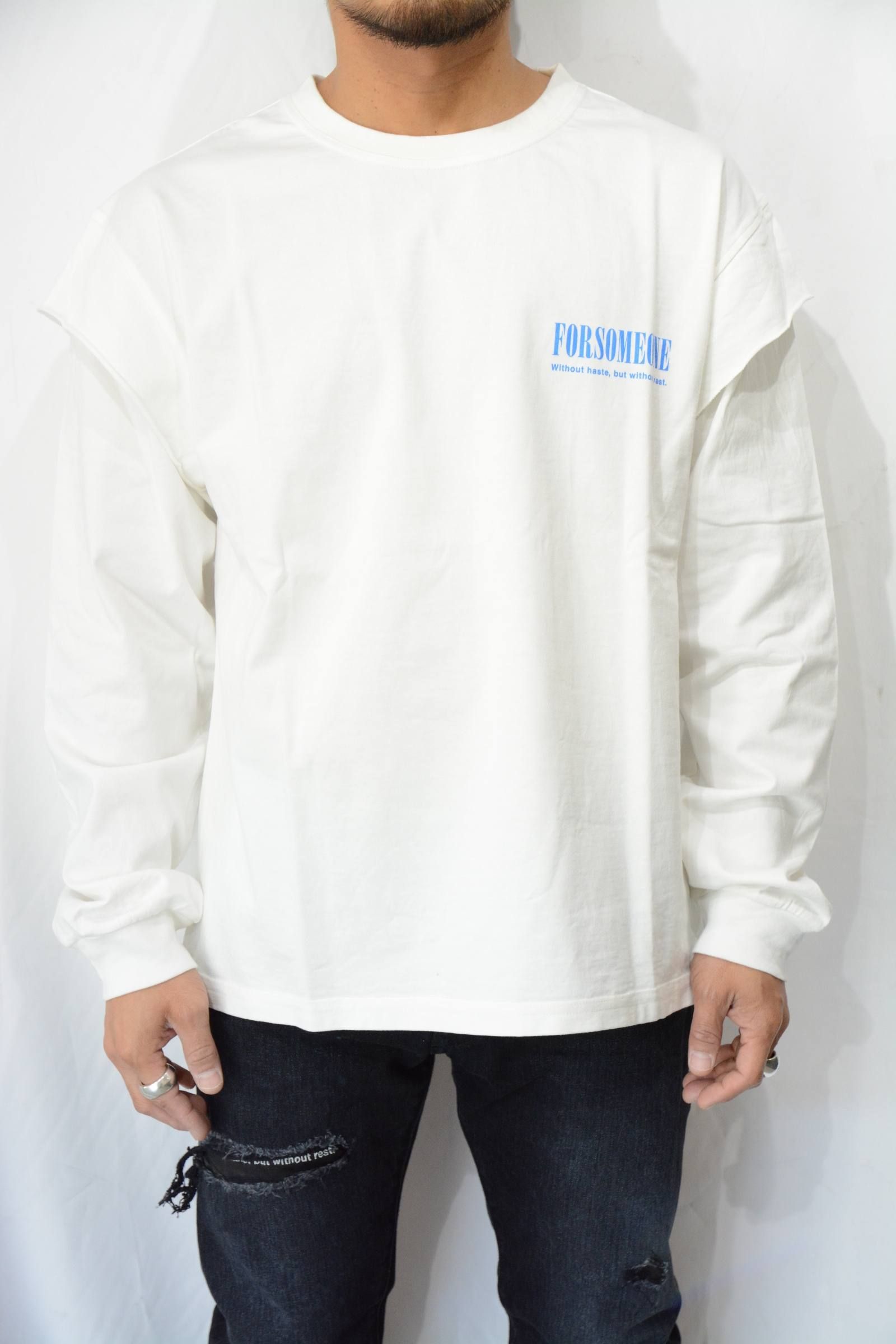 STOCKISTS LT (WHITE)