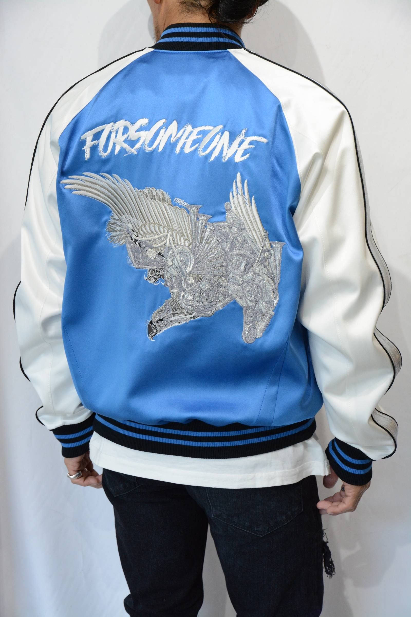 EAGLE SKA JKT”