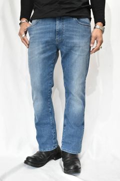 クロップドブーツカット デニムパンツ