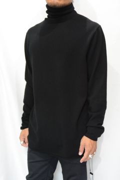 カシミアウール タートルニット