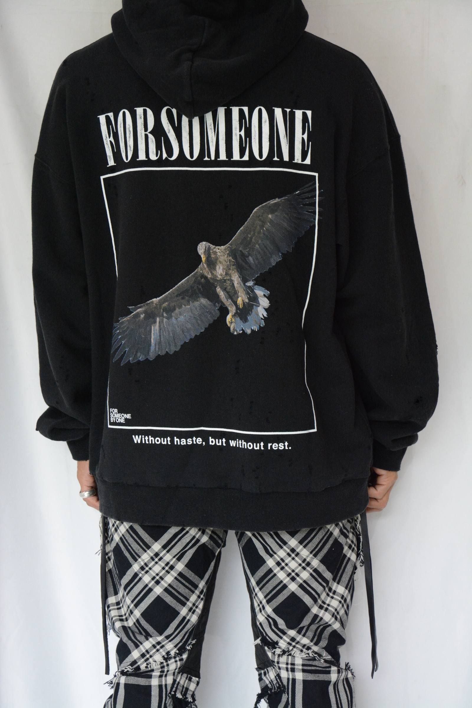 FORSOMEONE - ”DAMEGE EAGLE” HOODIE | chord online store