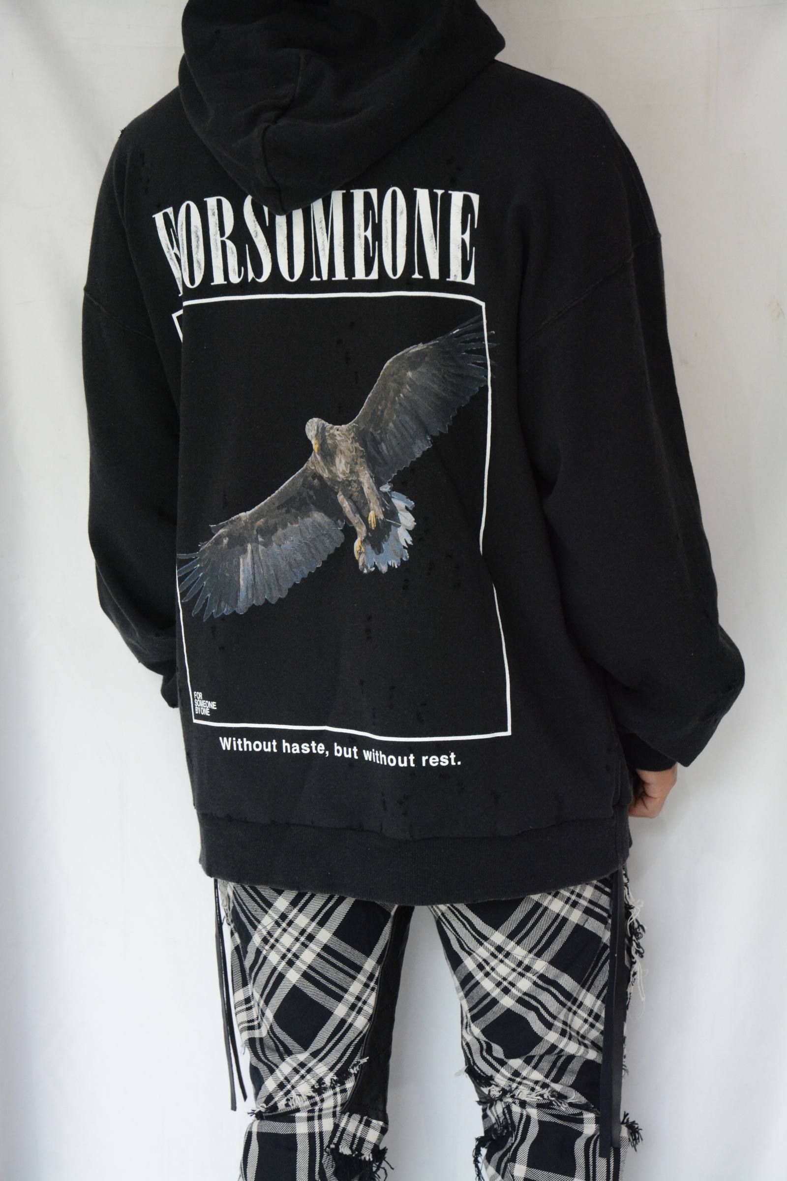 FORSOMEONE - ”DAMEGE EAGLE” HOODIE | chord online store