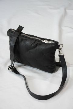 カンガルーレザー+中綿入り ボディバッグ