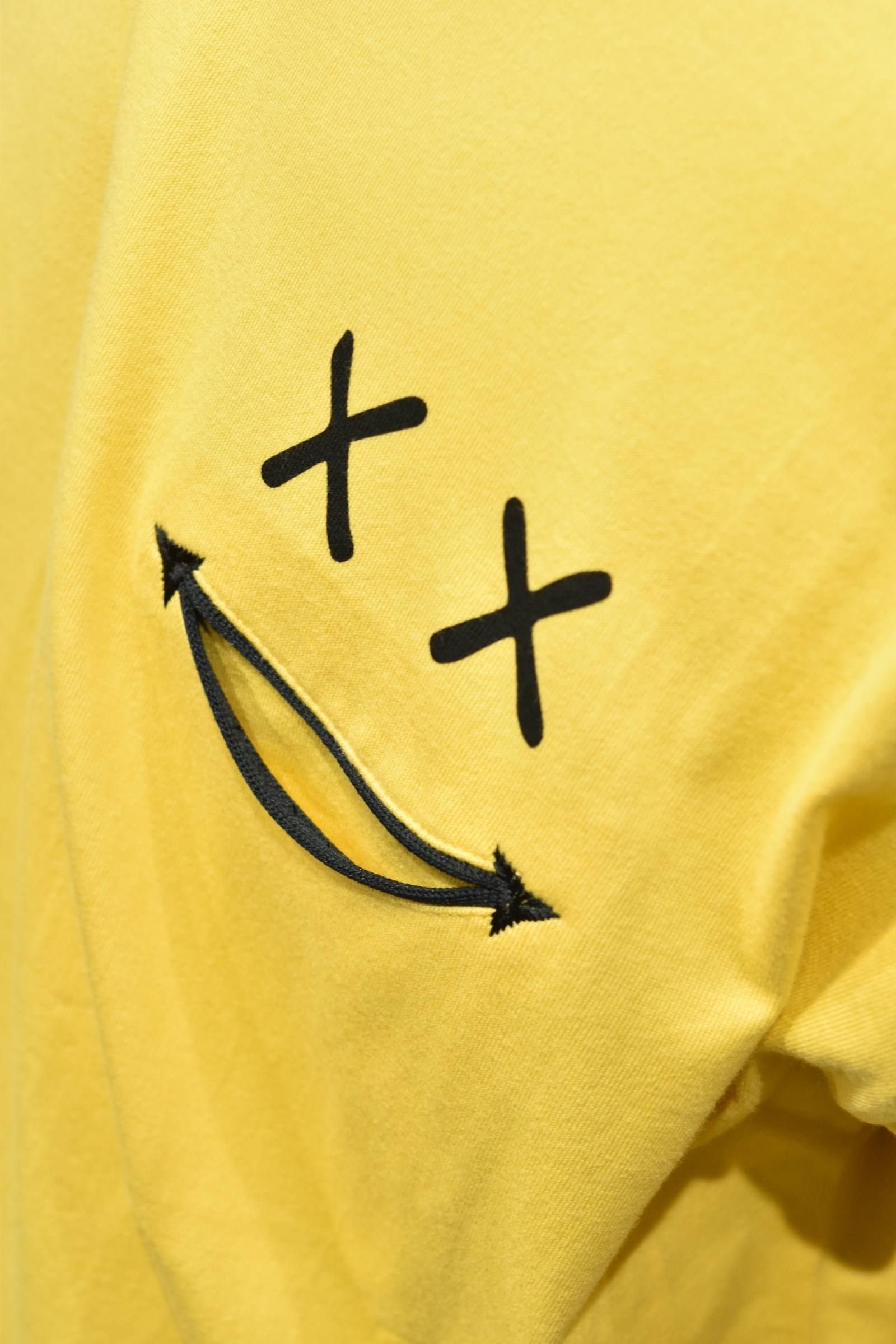 SMILE T"