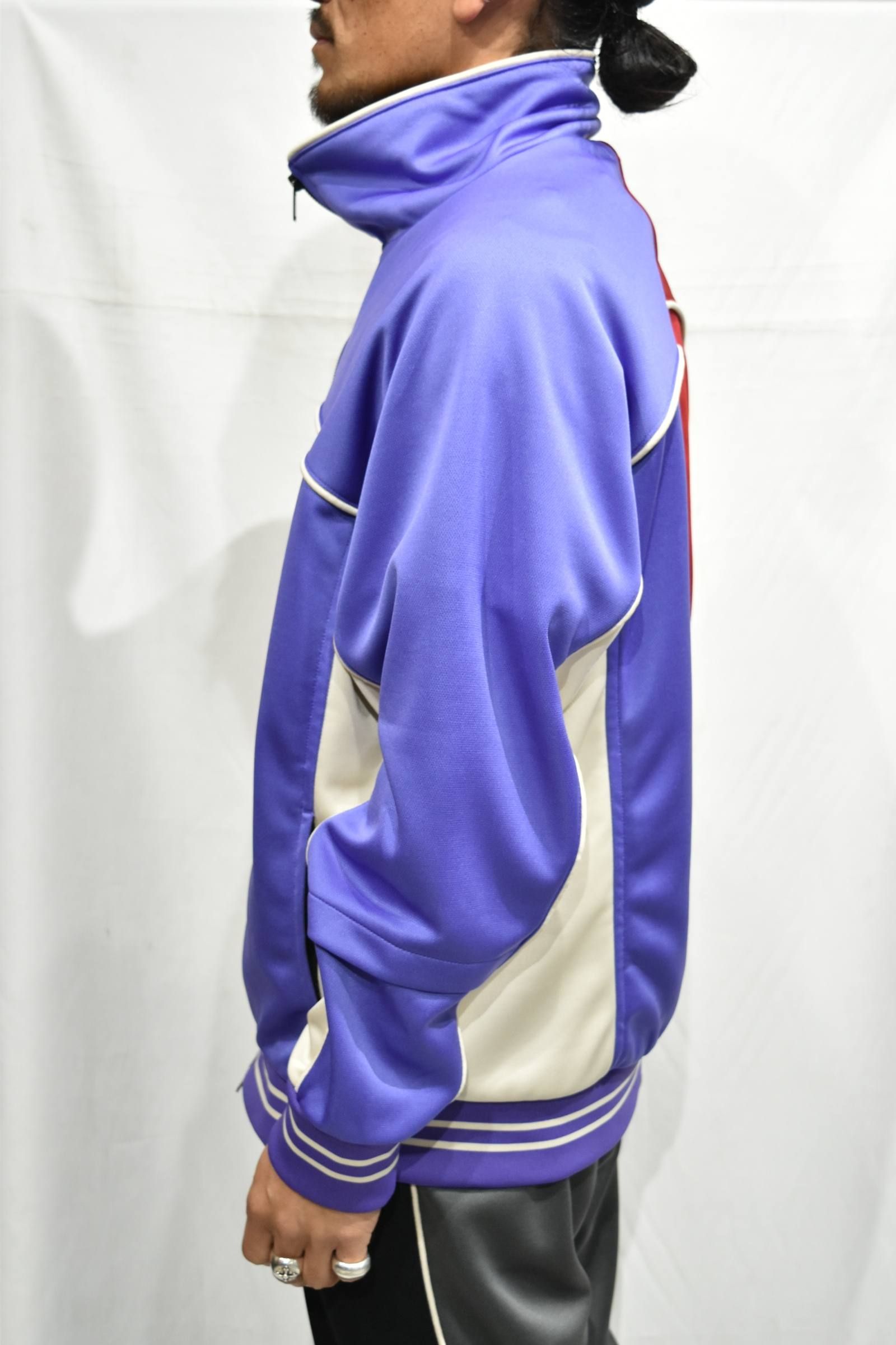 TRACK TOP"