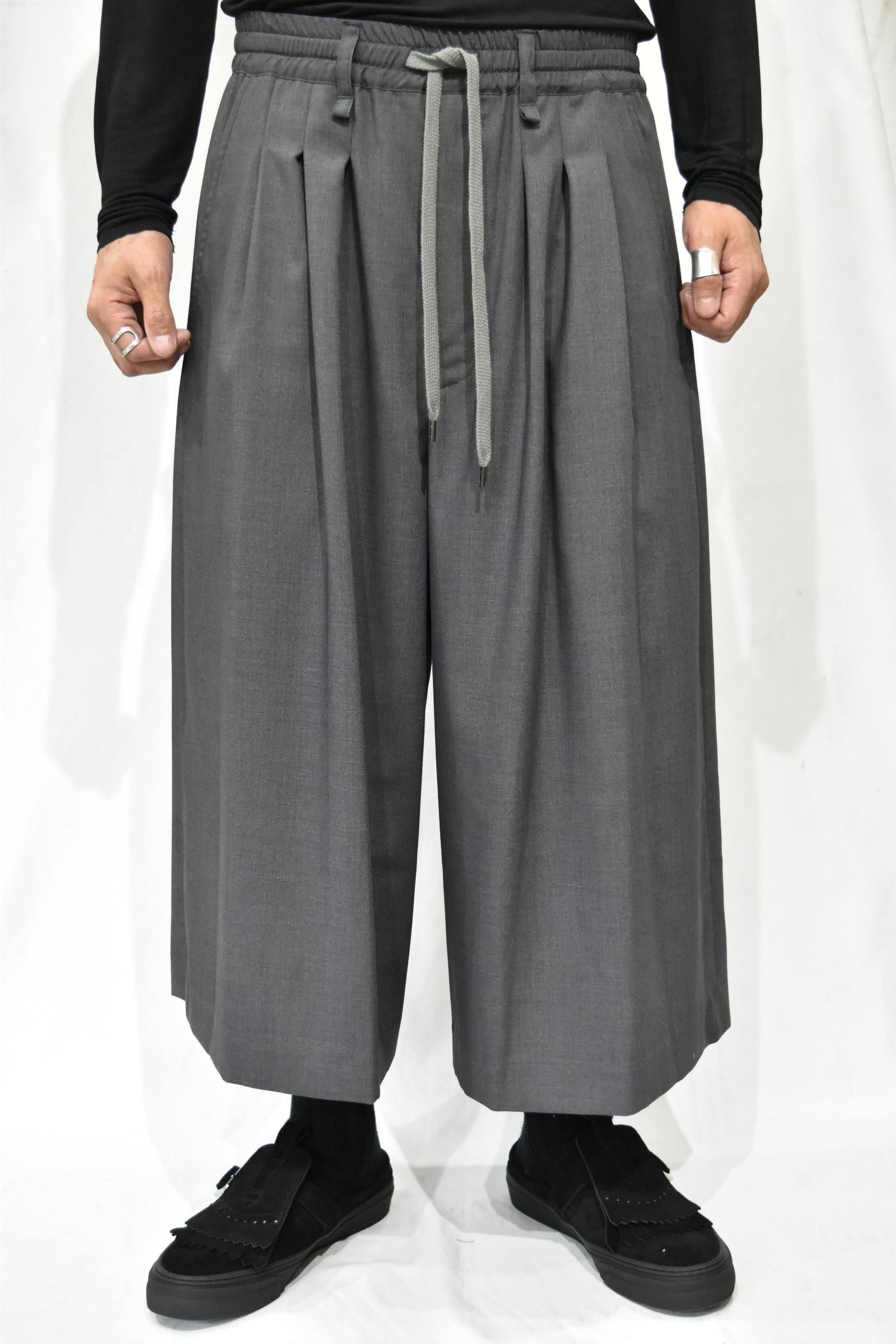 【IROQUOIS】 T/R GAUCHO PT (GRY)