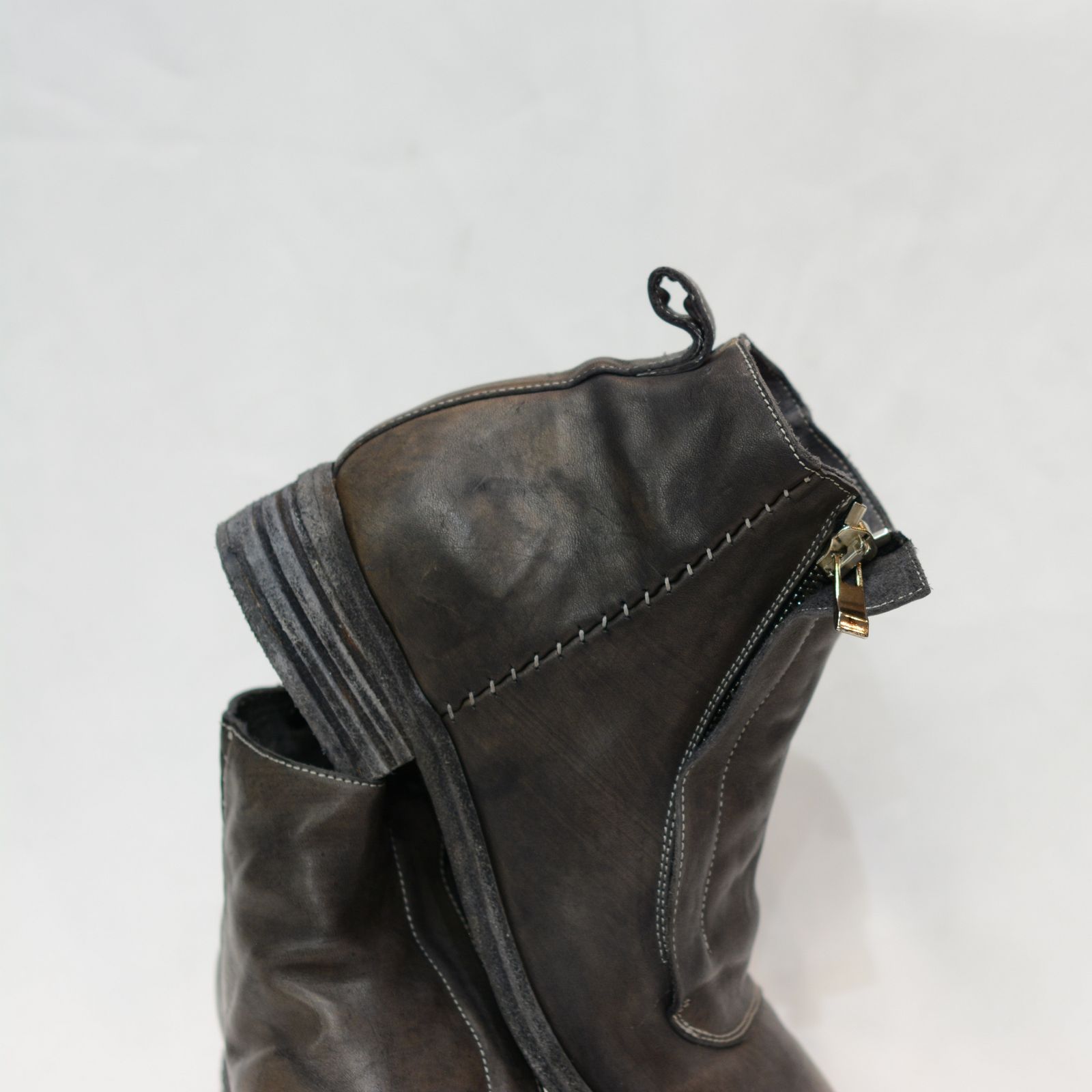 HORSE LEATHER WF-1 WRAP FRONT W/ZIP LINED LEATHER SOLES
