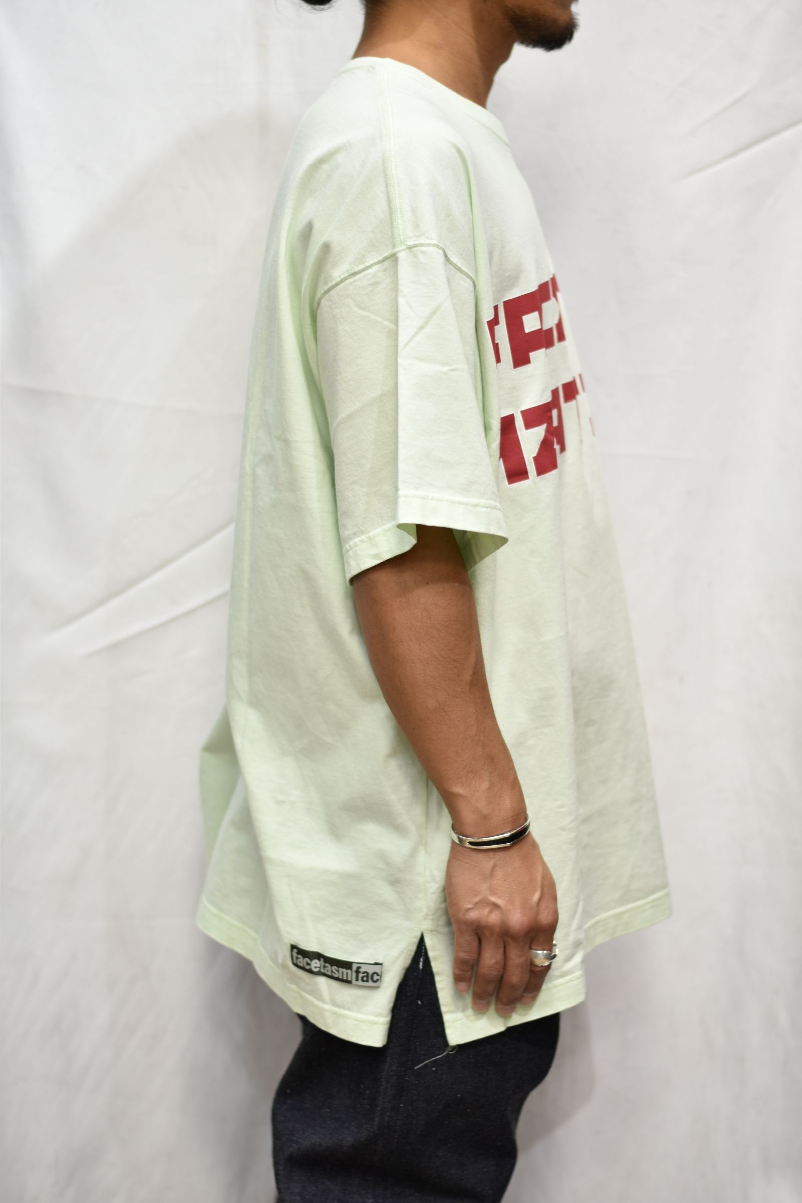 SOCCER LOGO BIG TEE (KHAKI)