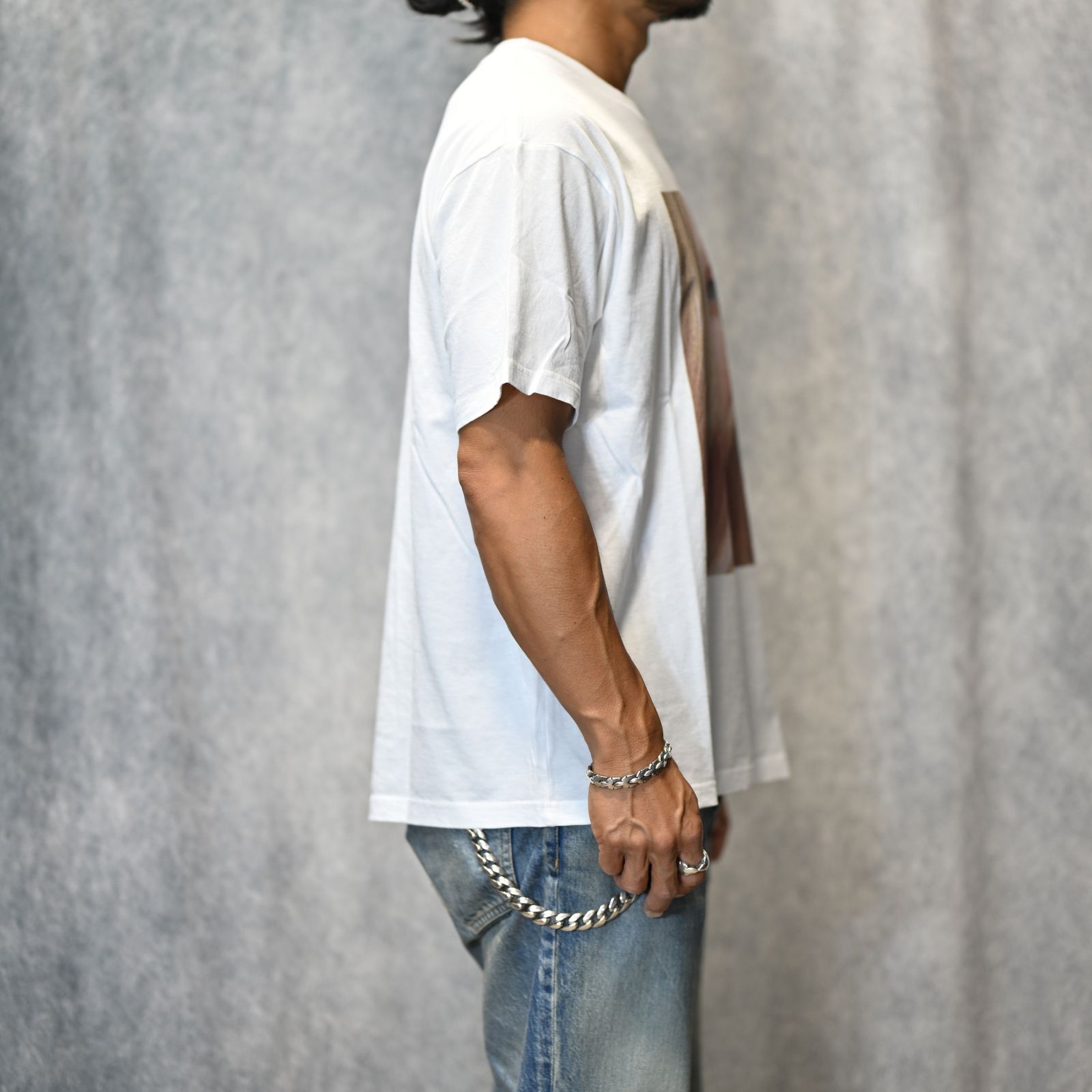 MIKE DOWSON “Naked Fashion Girls”×Stie-lo “Lollipop” Crewneck T-SH （WHITE） / プリントTシャツ （ホワイト） 25MND-STL002