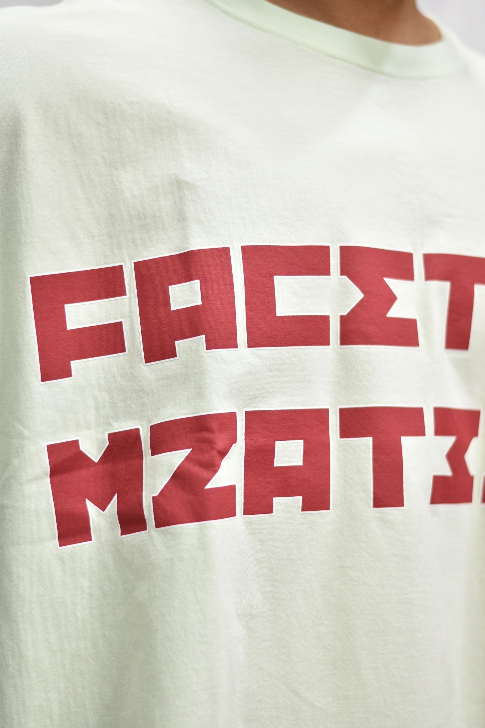 SOCCER LOGO BIG TEE (KHAKI)