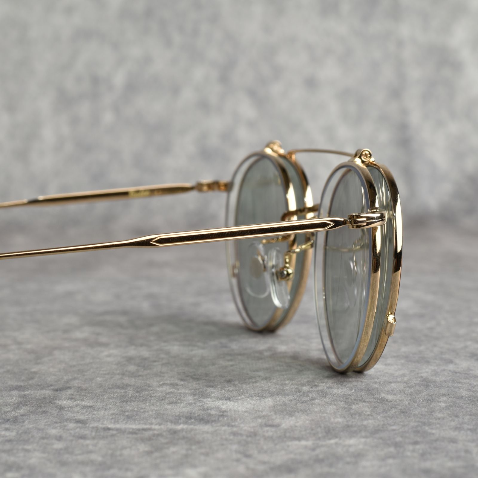 FLIP UP TYPE CIRCLE METAL GLASSES (GOLD/GREEN) / フリップアップタイプ サークルメタル サングラス