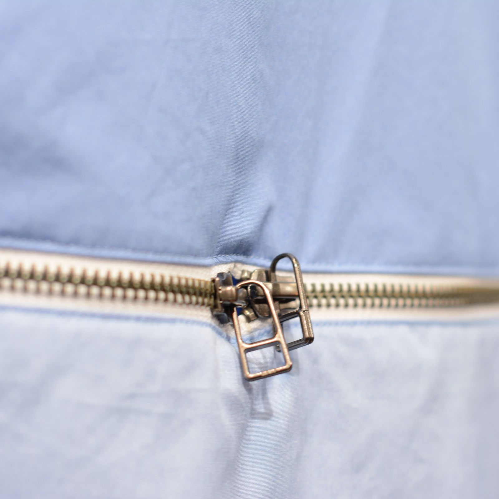 ZIPPED PLAIN SHRT "