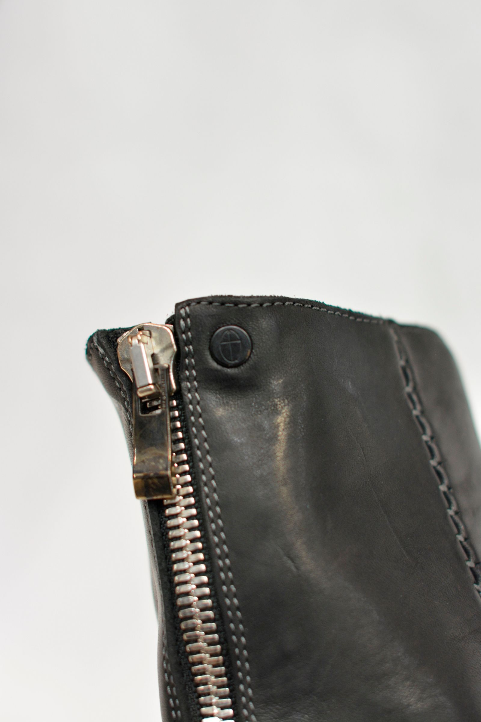 HORSE BACK ZIP PECOS W/NAILS LINED LEATHER SOLES PIECE DYED