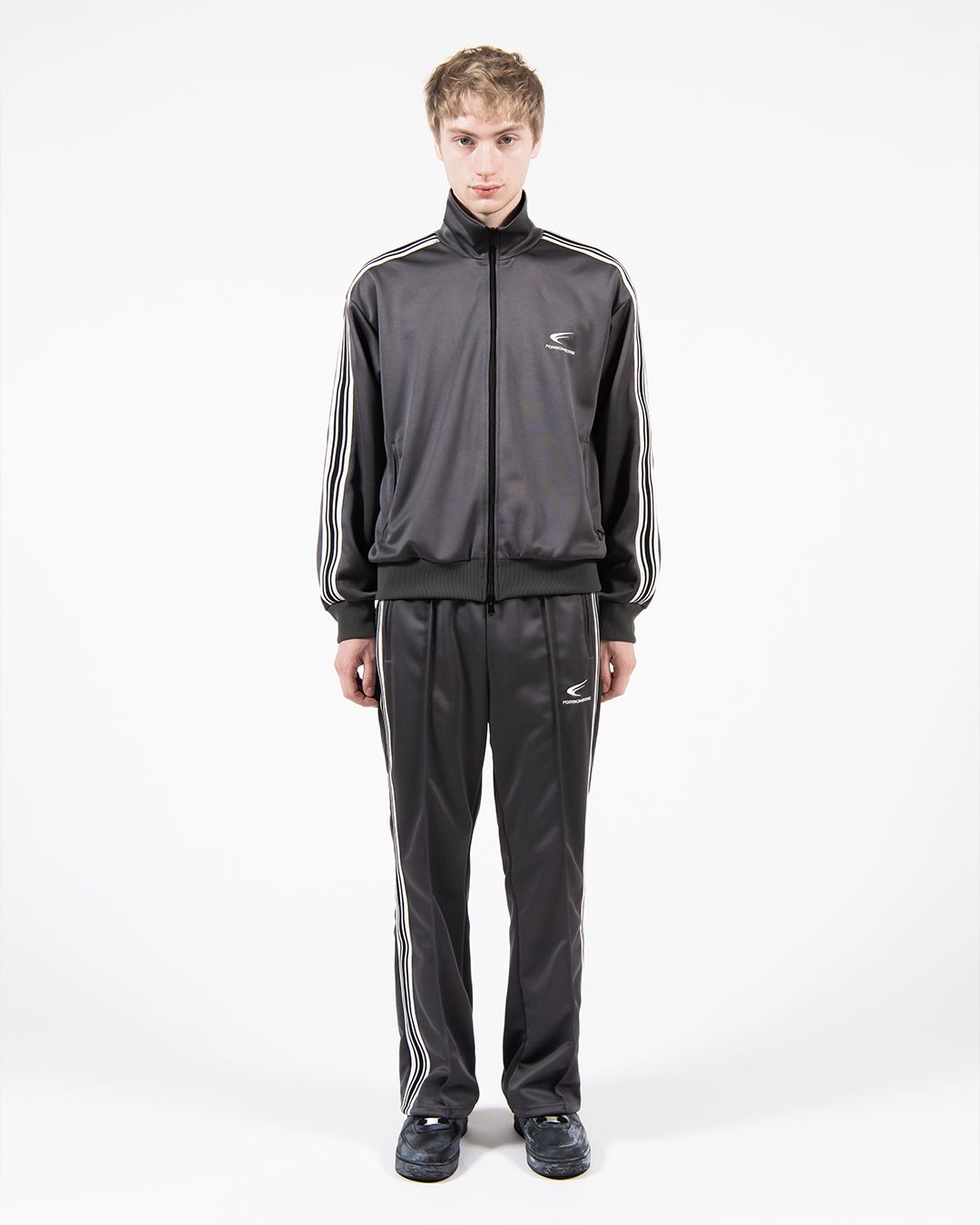 FORSOMEONE - FF TRACK PANTS (GRAY) | chord online store