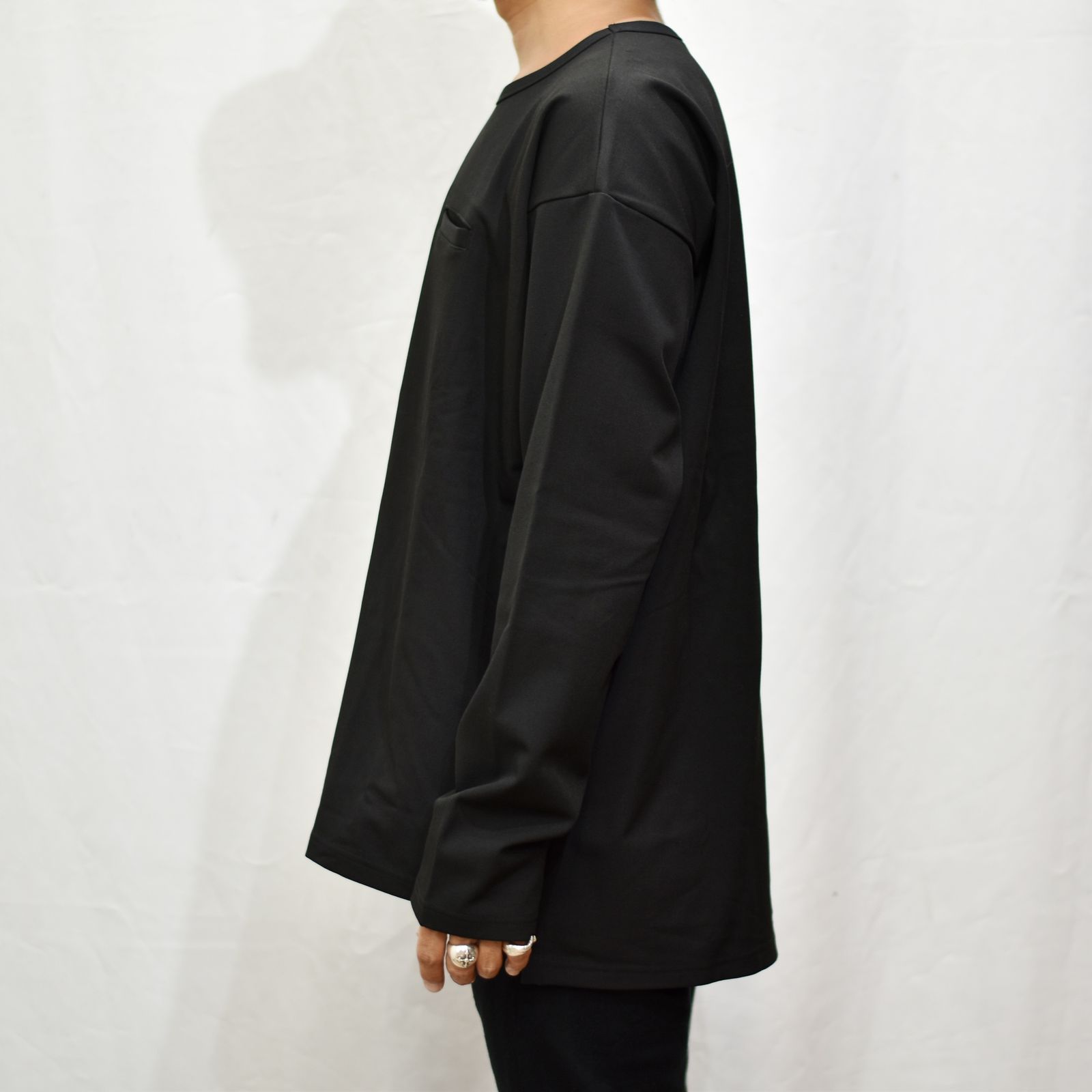 ポリエステルレーヨンアクリル ストレッチ ポケットカットソー （BLACK）