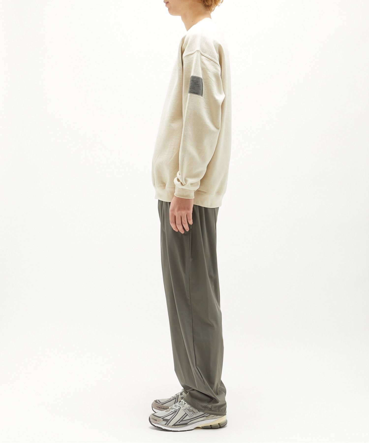 CREWNECK SWEARTSHIRT （BEIGE）裏毛トレーナー