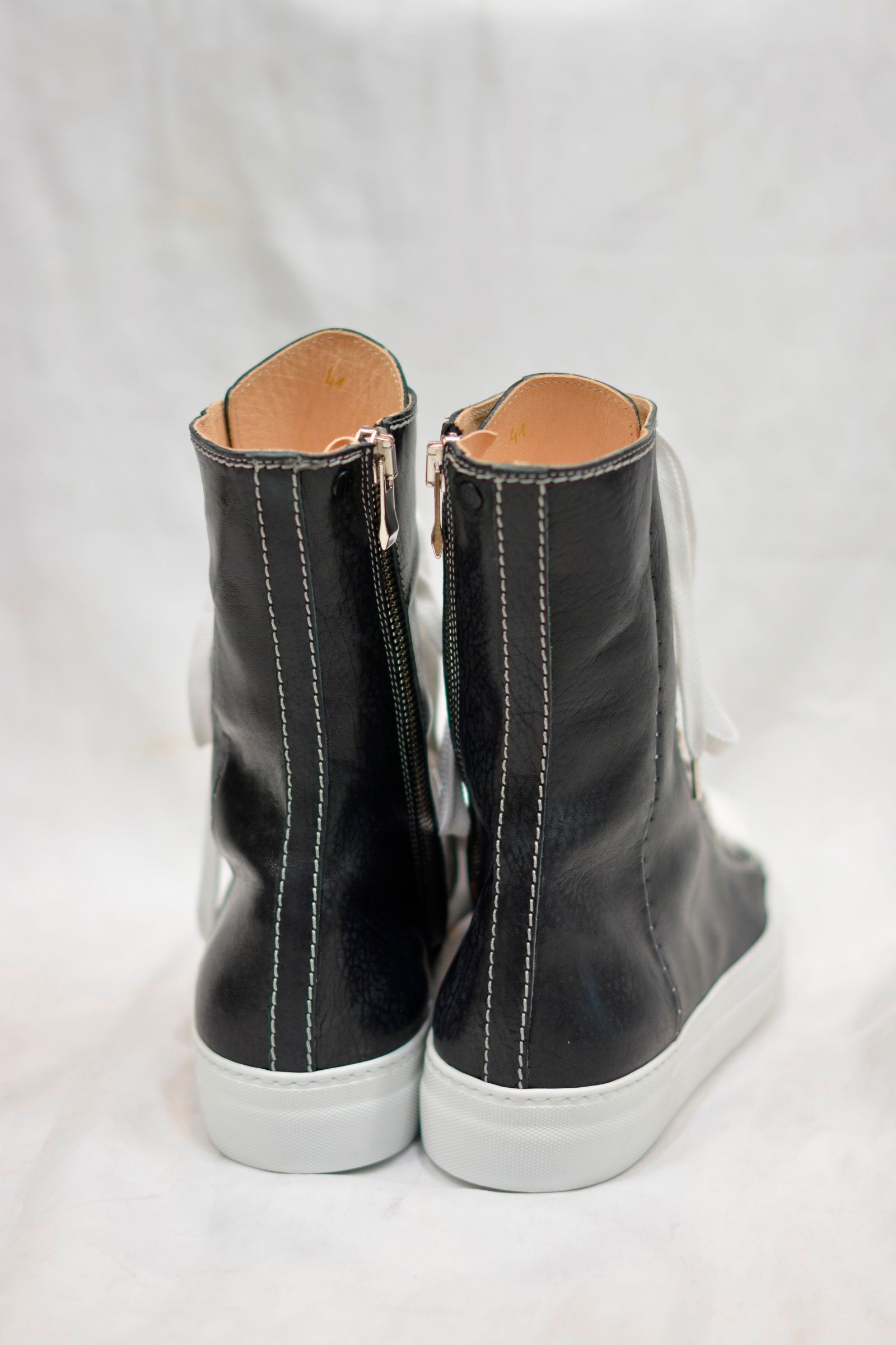 【chord 別注アイテム】 HORSE LEATHER EXTRA HI CUT SNEAKER SPAIRAL ZIP LINED