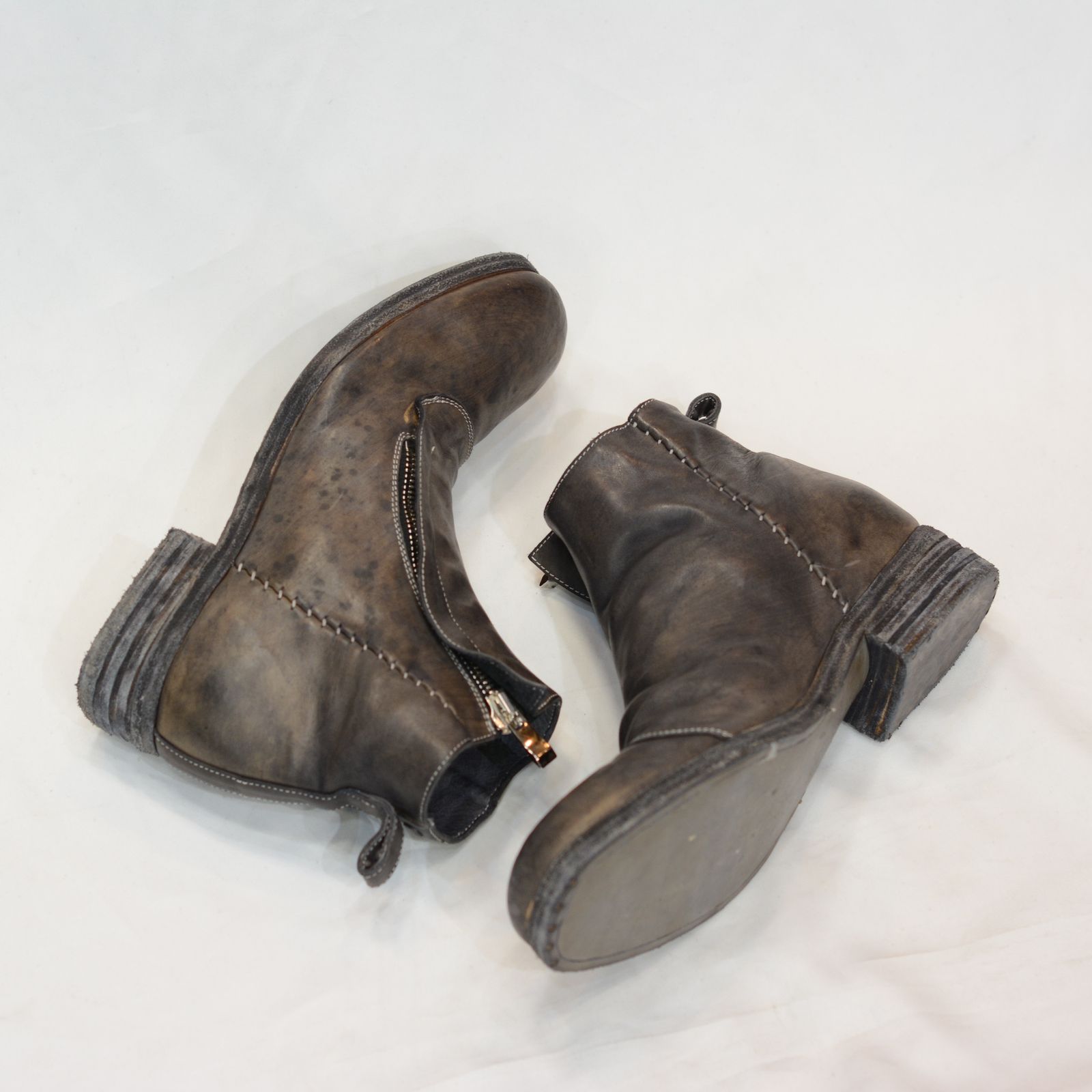 HORSE LEATHER WF-1 WRAP FRONT W/ZIP LINED LEATHER SOLES