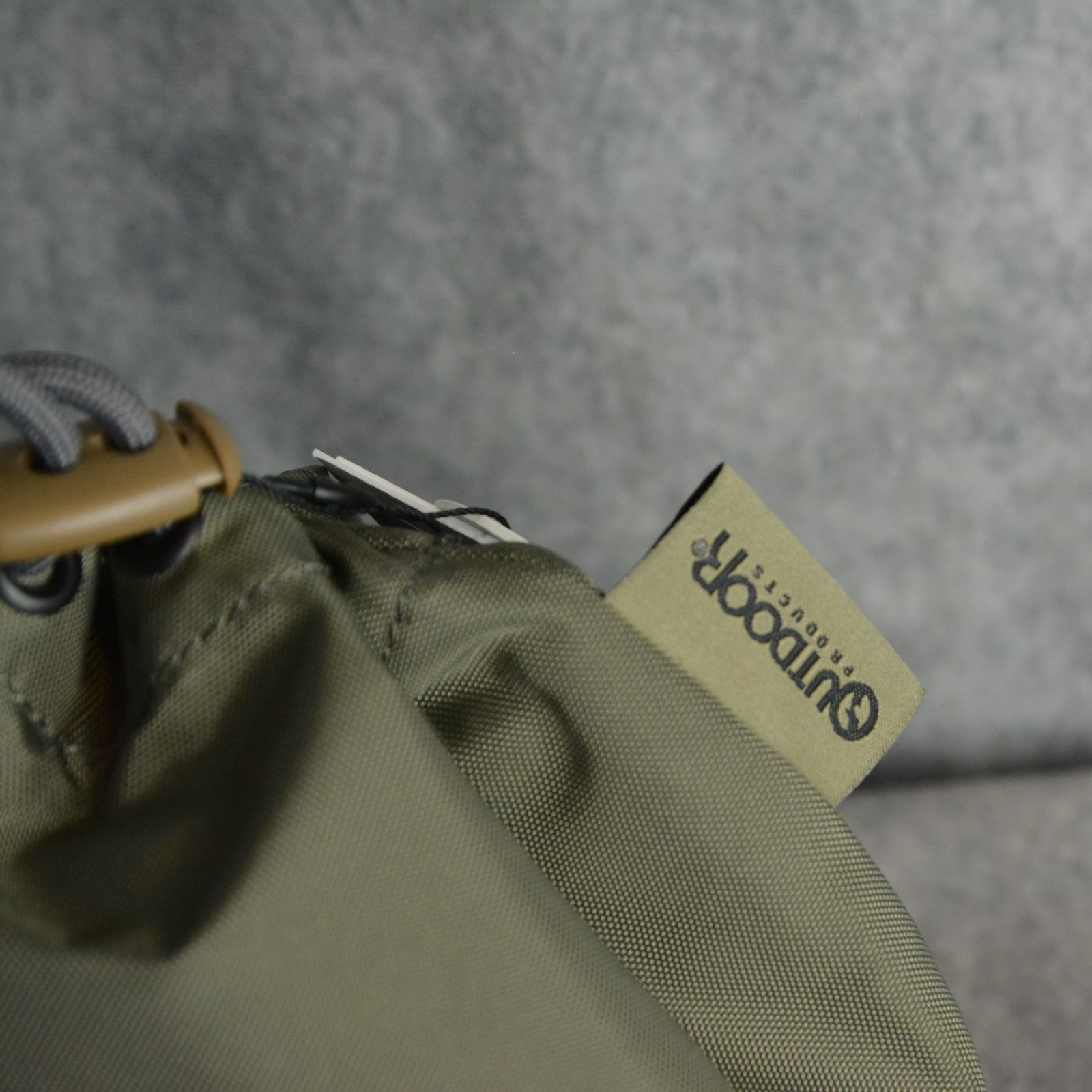 × OUTDOOR PRODUCTS DRAWSTRING BAG （KHAKI） / ナイロン バッグ （カーキ）