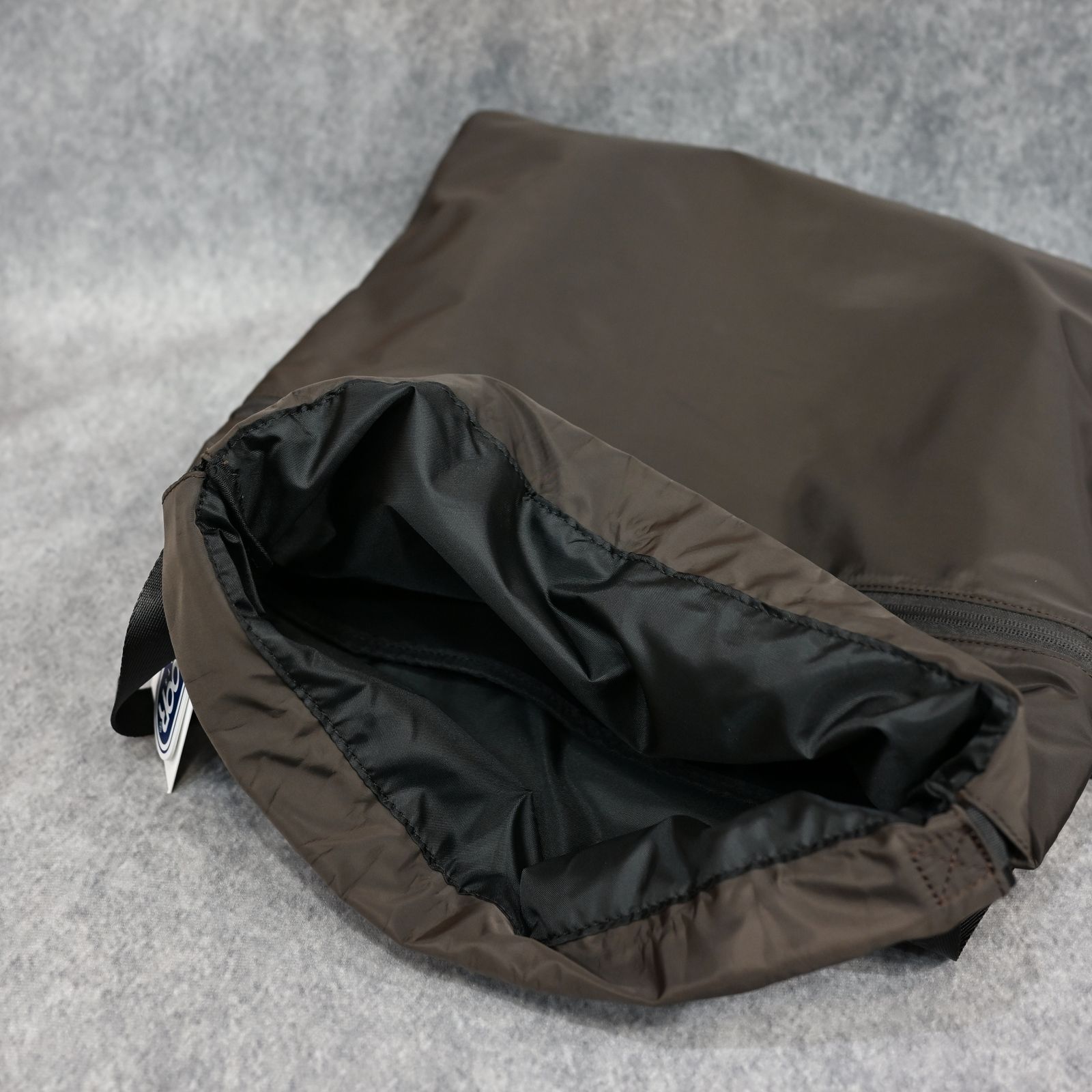 N.HOOLYWOOD COMPILE × OUTDOOR PRODUCTS / DRAWSTRING BACKPACK （BROWN / ブラウン）｜バックパック｜2261-AC03