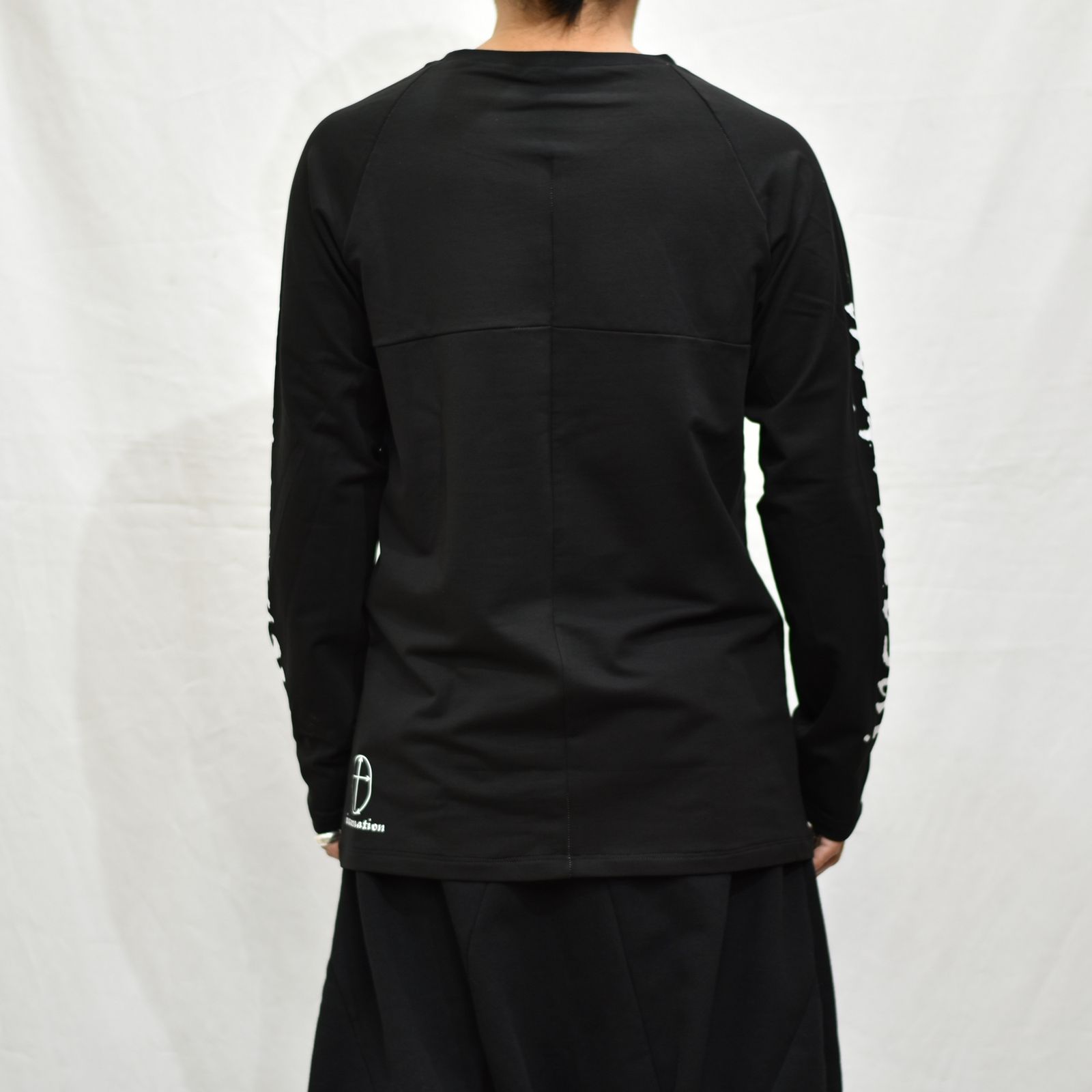 COTTON BLASTANE CUT&SAWN RAGLAN LONG SLEEVE (BLK×WHT)