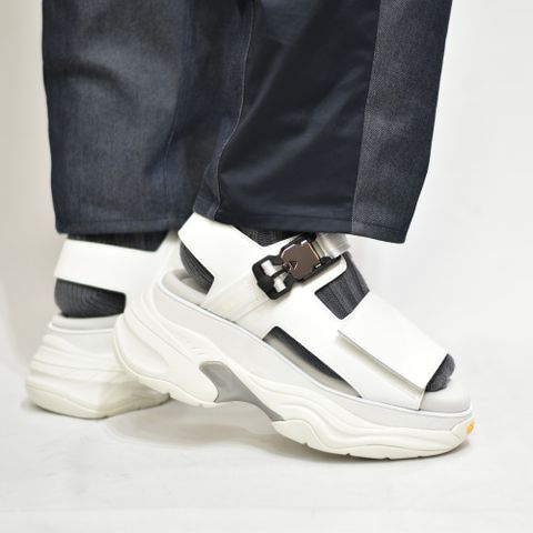 マグネットバックルシューサンダル / LB22SS-SHOES01 (WHITE)