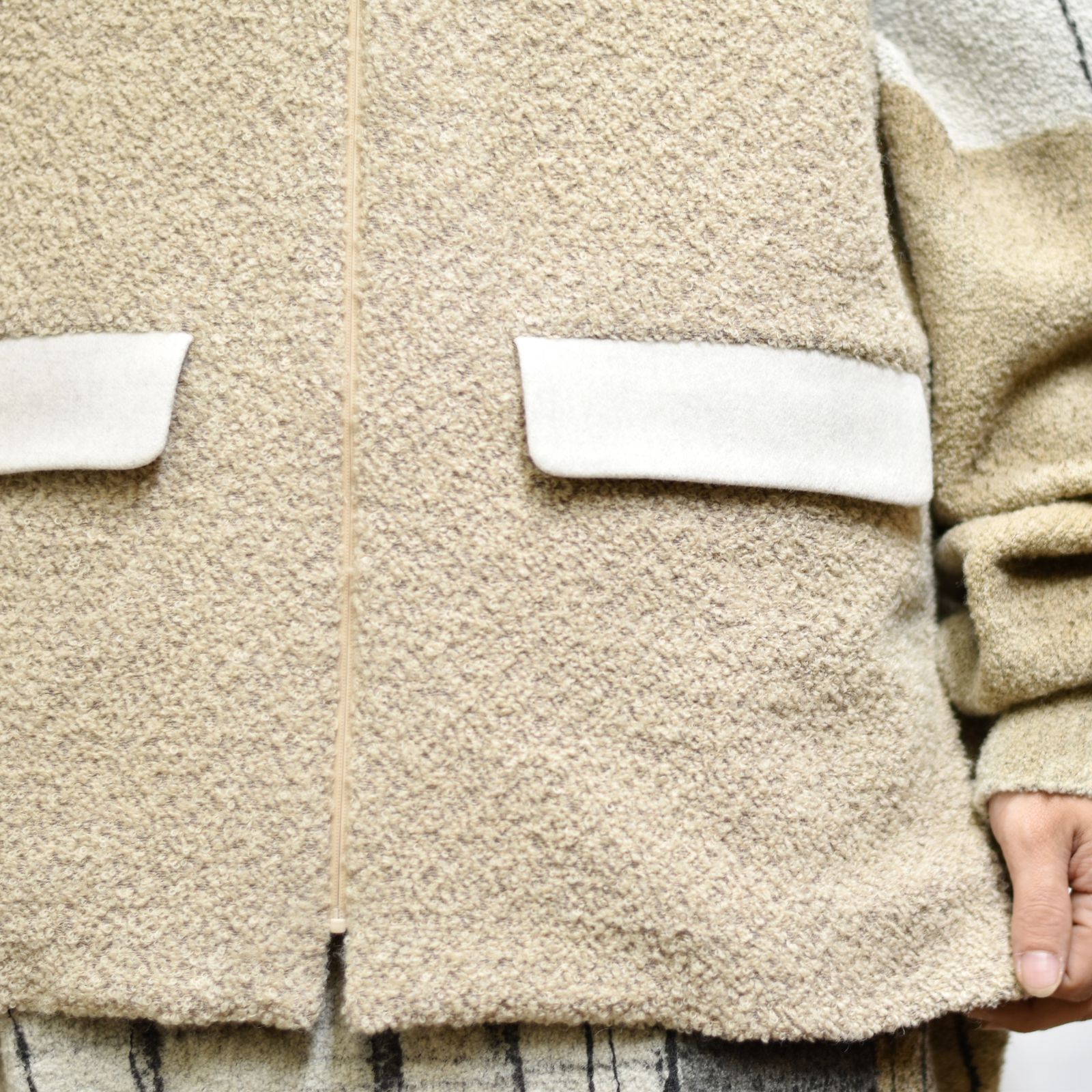 フードベスト / LB22AW-VE01-LYS (SUNSET and BALM)