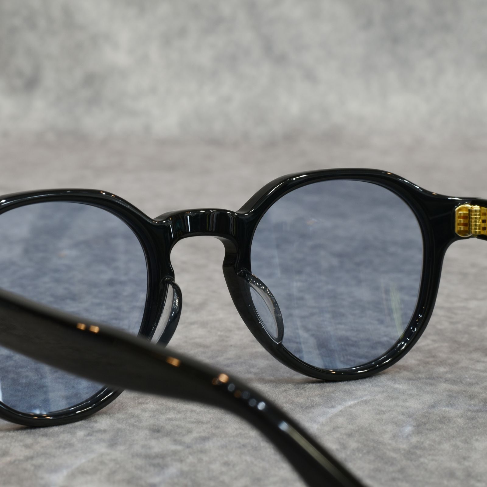 BOSTON TYPE GLASSES (BLACK / BLUE)｜ボストン サングラス｜CL-25AW001G