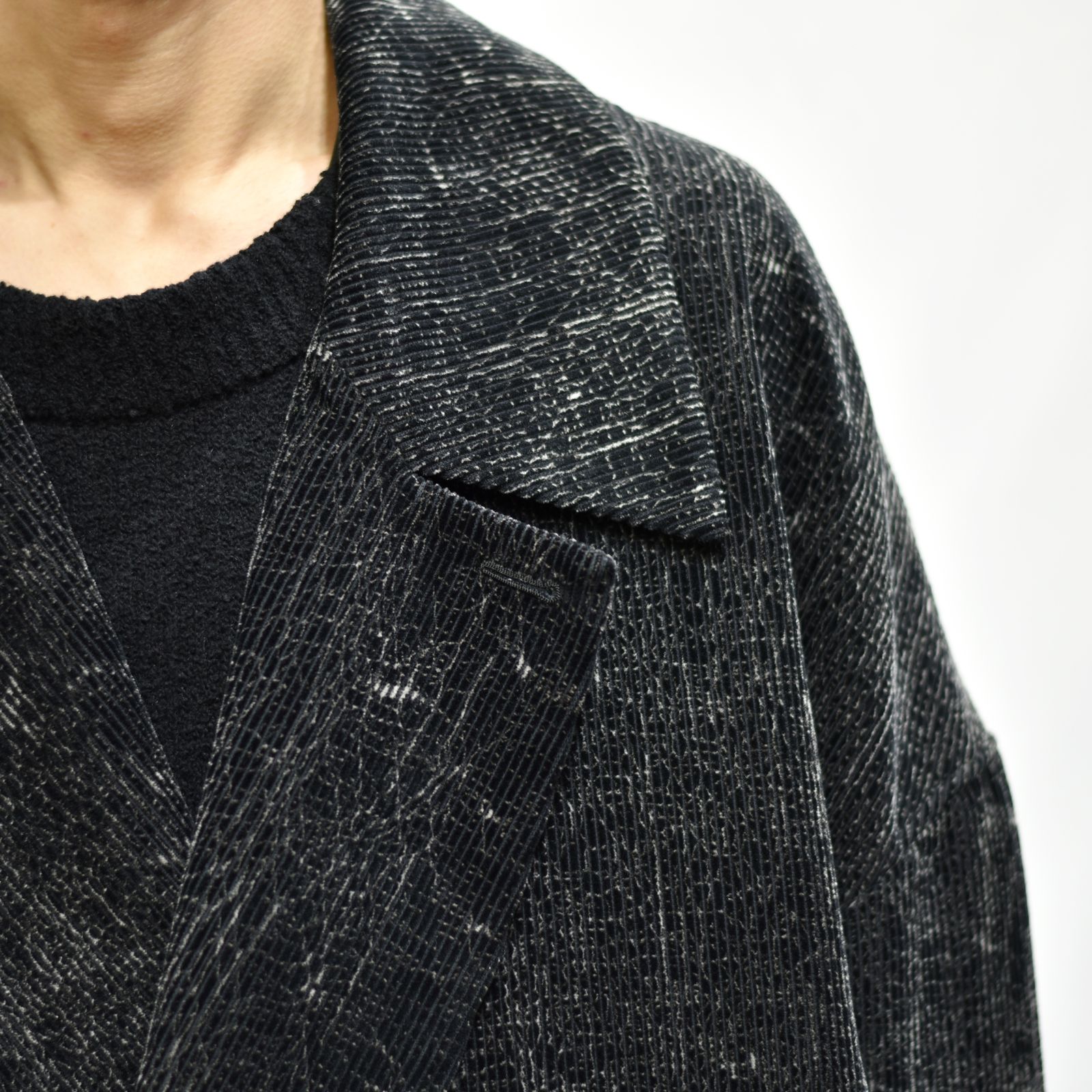 オーバーサイズジャケット / LB22AW-JK01-CRK (BLACK and CRACK)