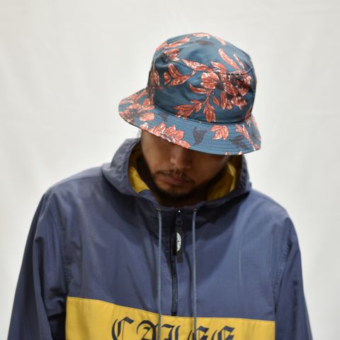 ALLOVER FLOWER PATTERN BUCKET HAT (EMERALD GREEN)