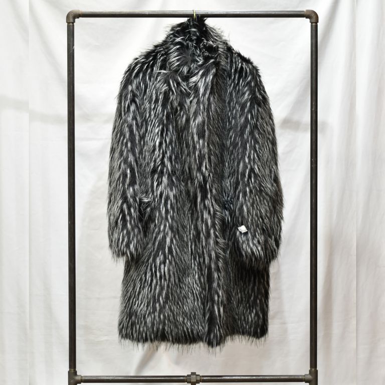 ★新品未使用★YETI  COAT ／ユニセックス