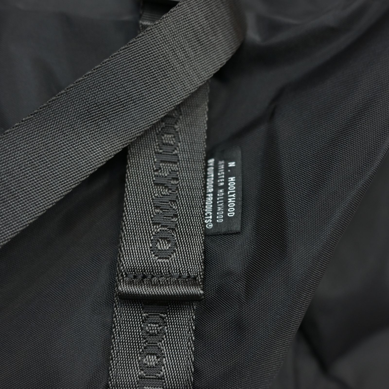 × OUTDOOR PRODUCTS BARREL BAG （BLACK）｜2252-AC05