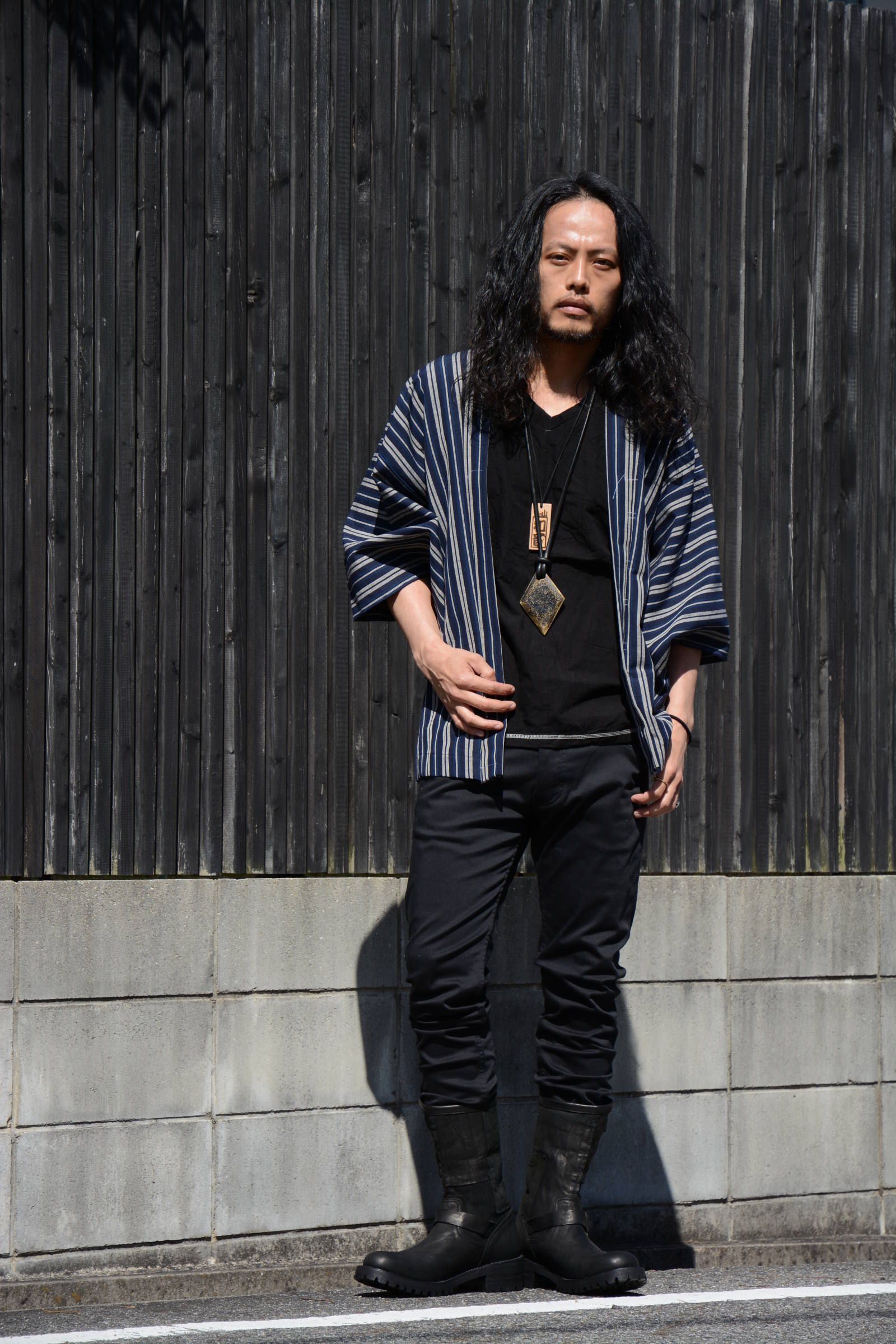 STYLE NO. 4