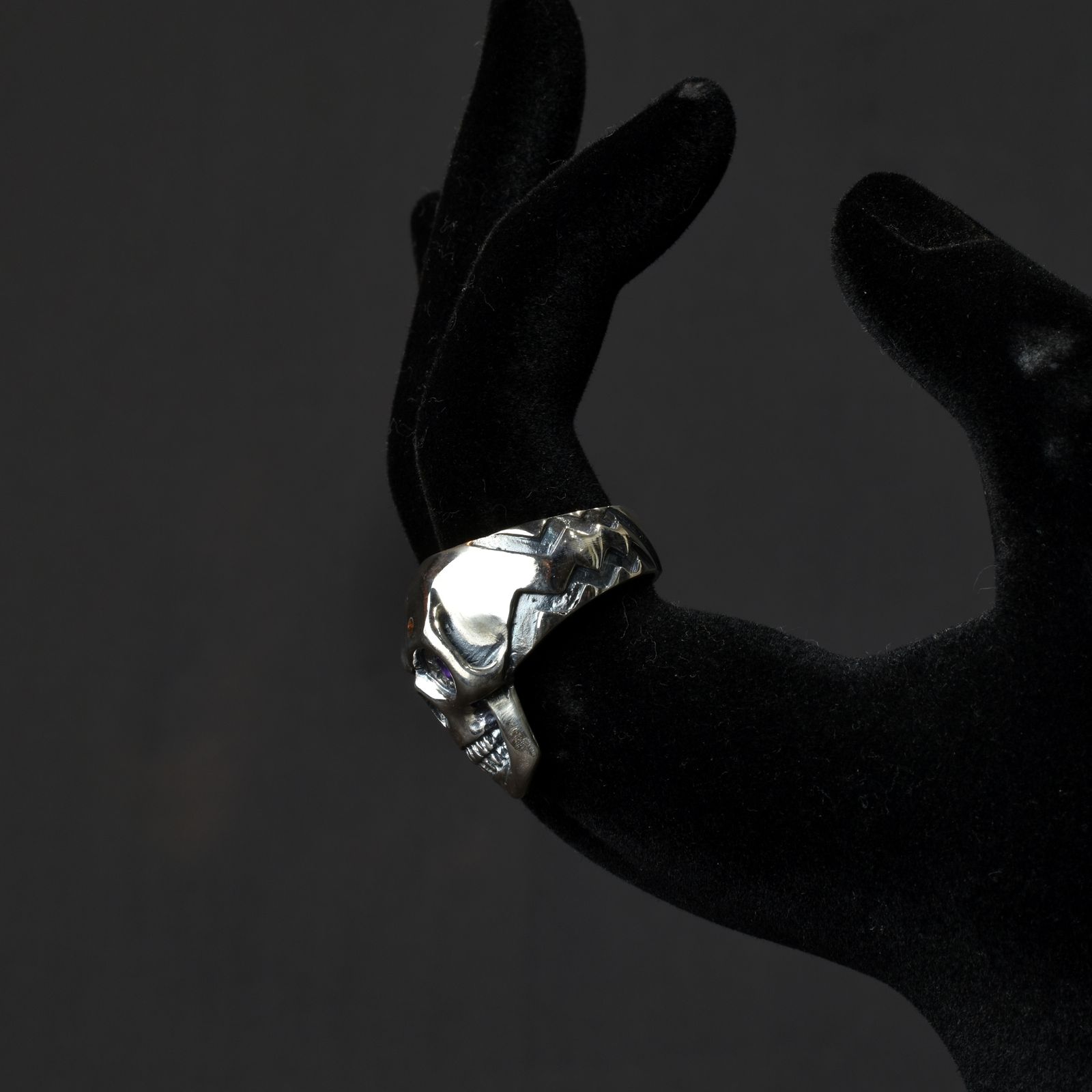 CALEE - × D.O.D LUCKY SKULL RING ＜AMETHYST＞ (SILVER