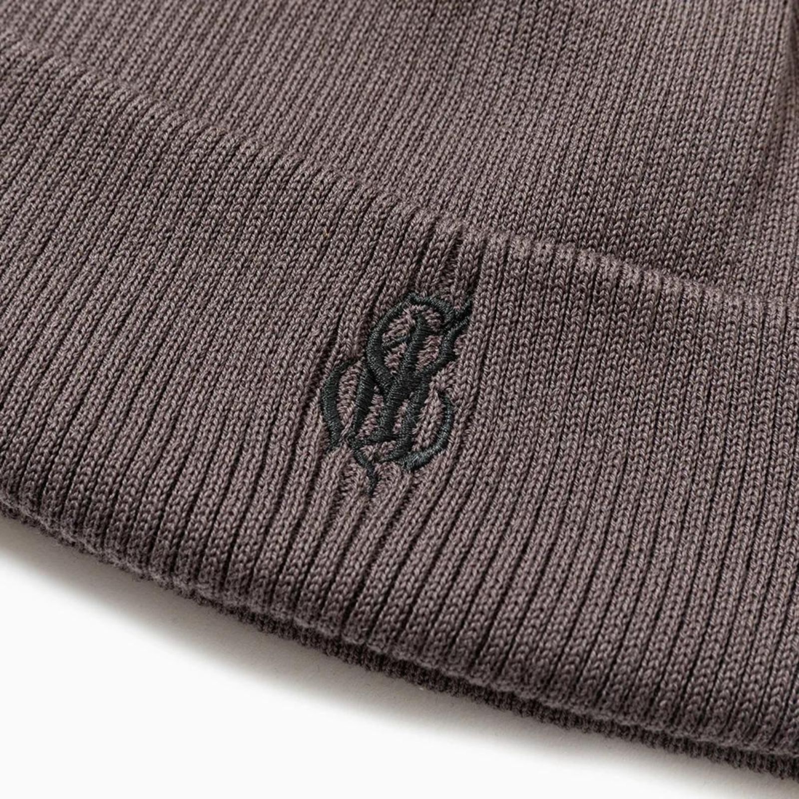 CAL NT LOGO KNIT CAP (CHARCOAL) / ロゴ ニットキャップ