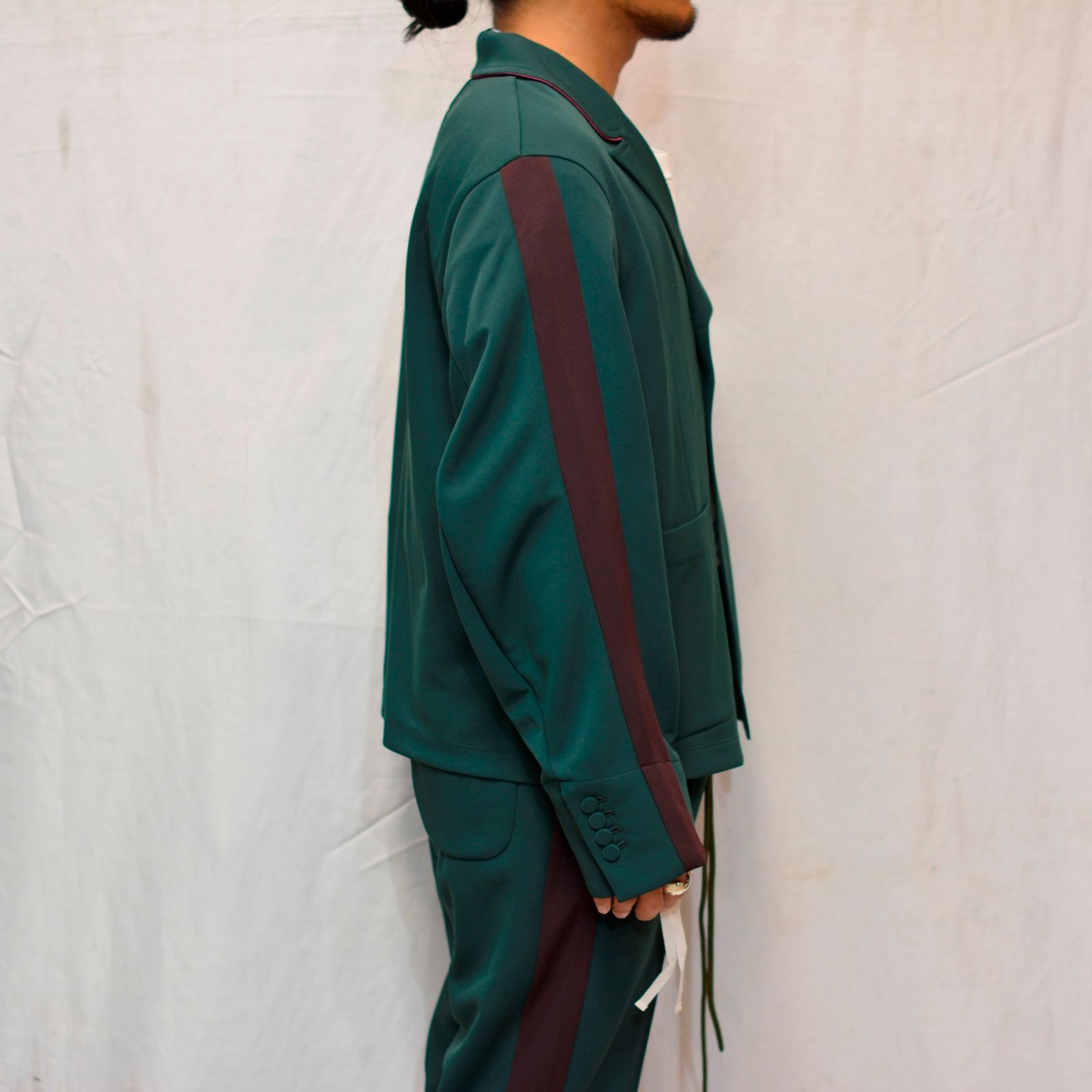 "TAILORED JERSEY JKT