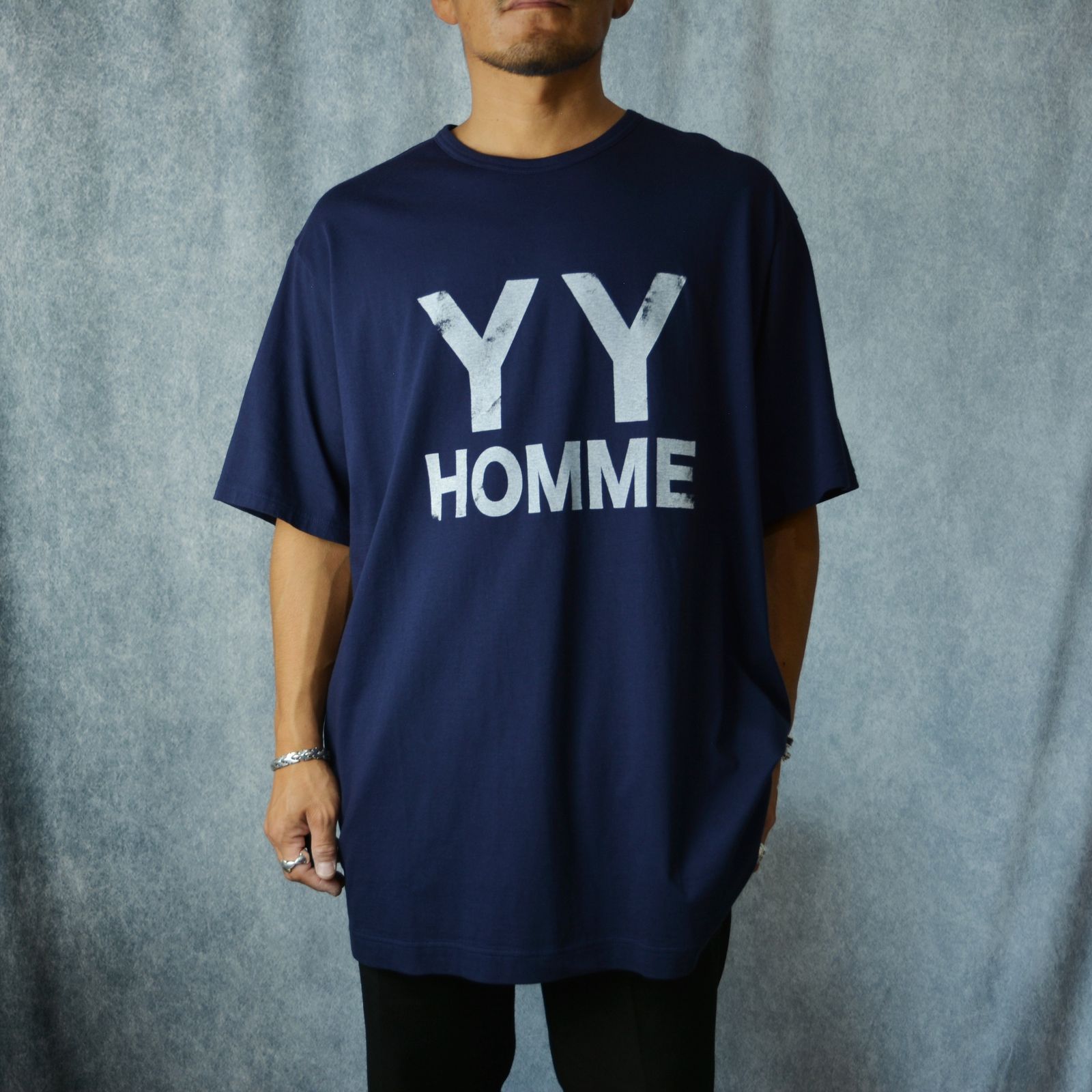 yohji yamamoto - PRODUCT DYEING YYH PT SHORT SLEEVE T （NAVY） ロゴプリント Tシャツ  （ネイビー） | chord online store