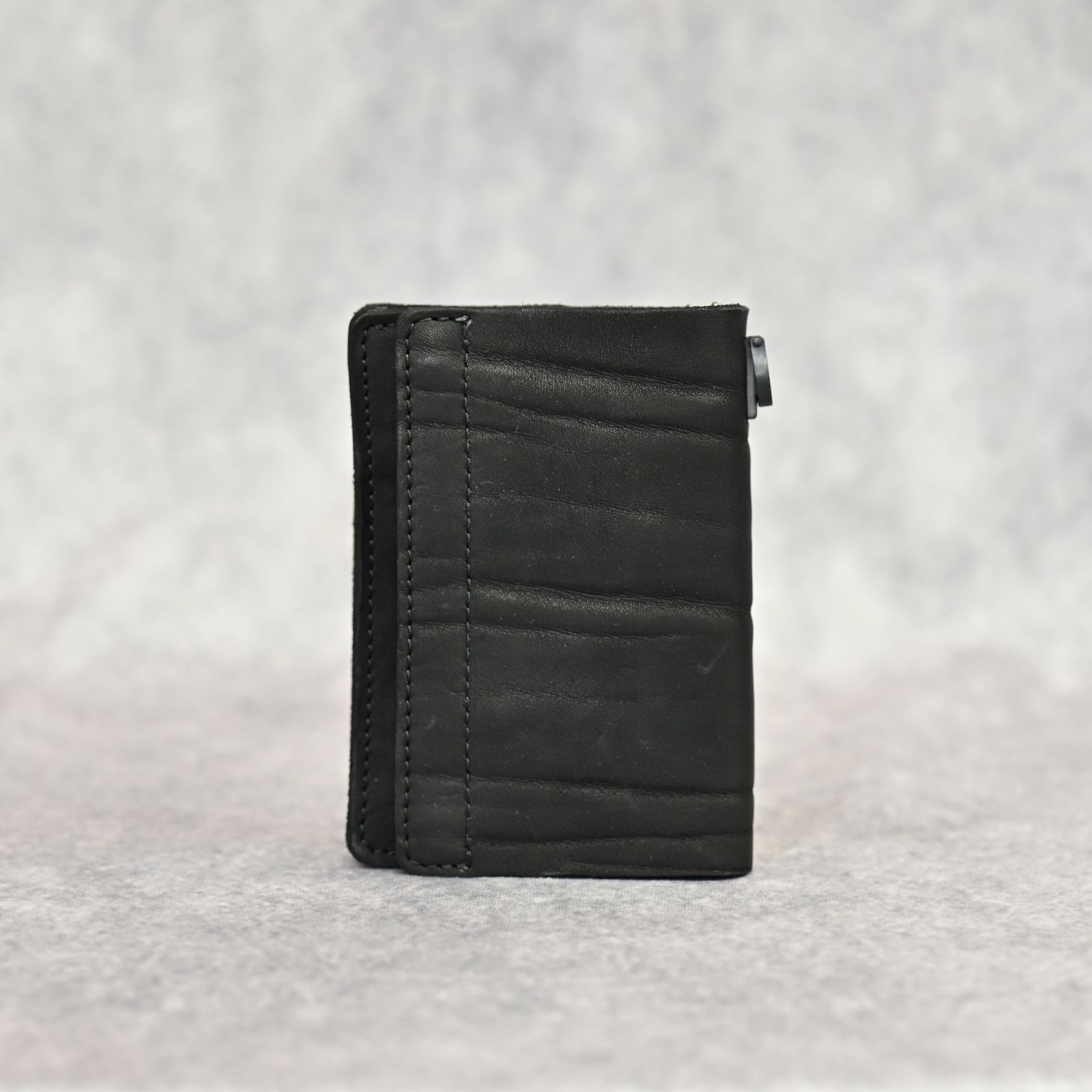 ジャパンショルダー製品染め スモールトラッカーウォレット （BLACK）｜318-37