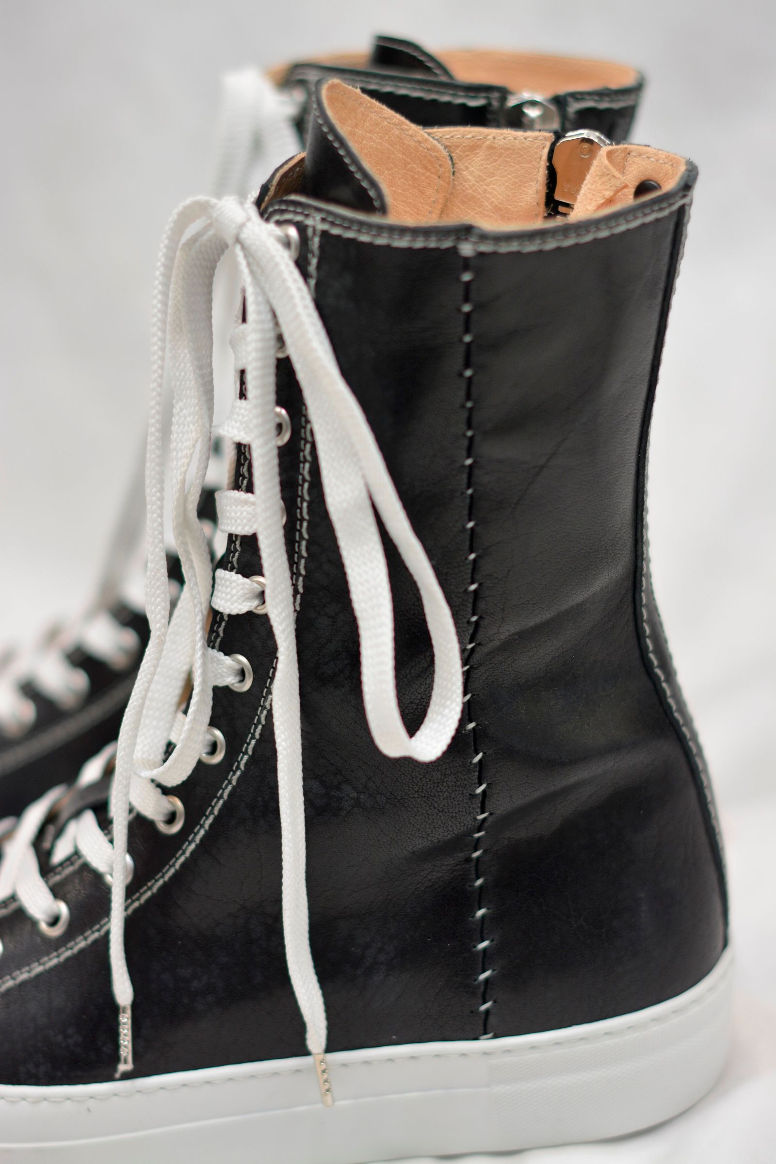 【chord 別注アイテム】 HORSE LEATHER EXTRA HI CUT SNEAKER SPAIRAL ZIP LINED