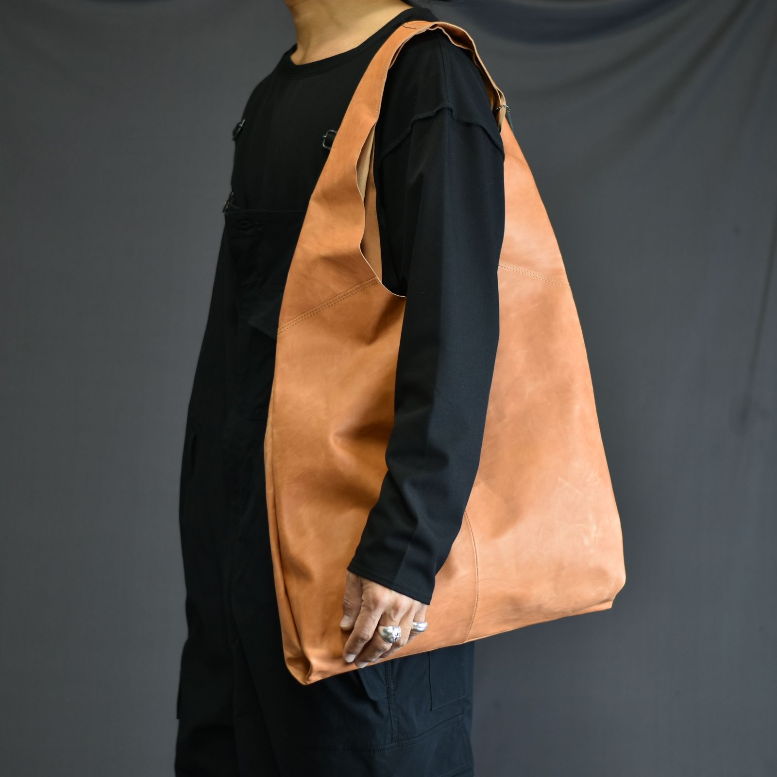 GUIDI カーフ 限定トート （ブラウン）