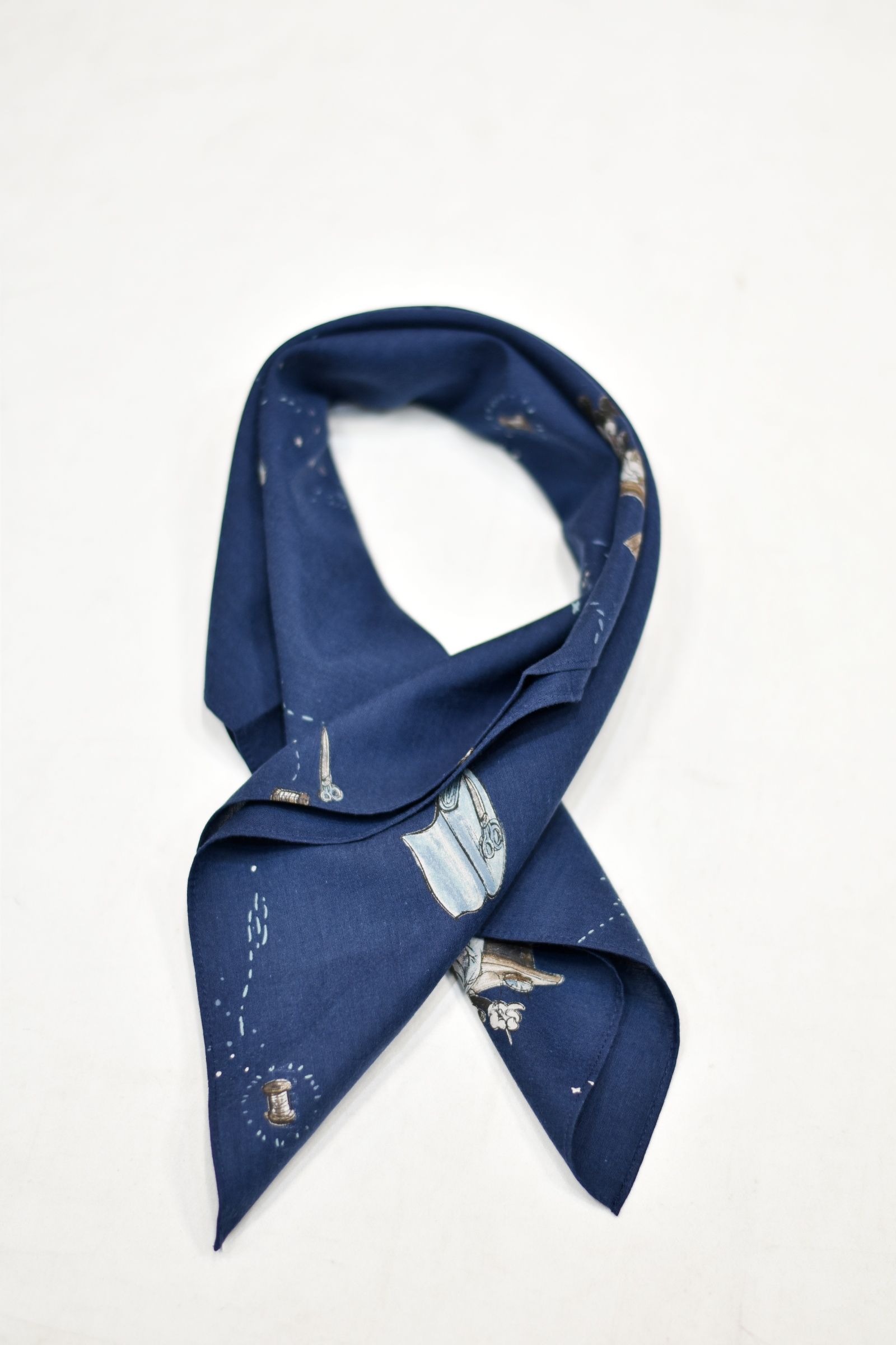 PORTER CLASSIC ポータークラシック  スカーフ 別注 コラボ PORTER CLASSIC (ポータークラシック) SILK SCARF LOVE ( シルク