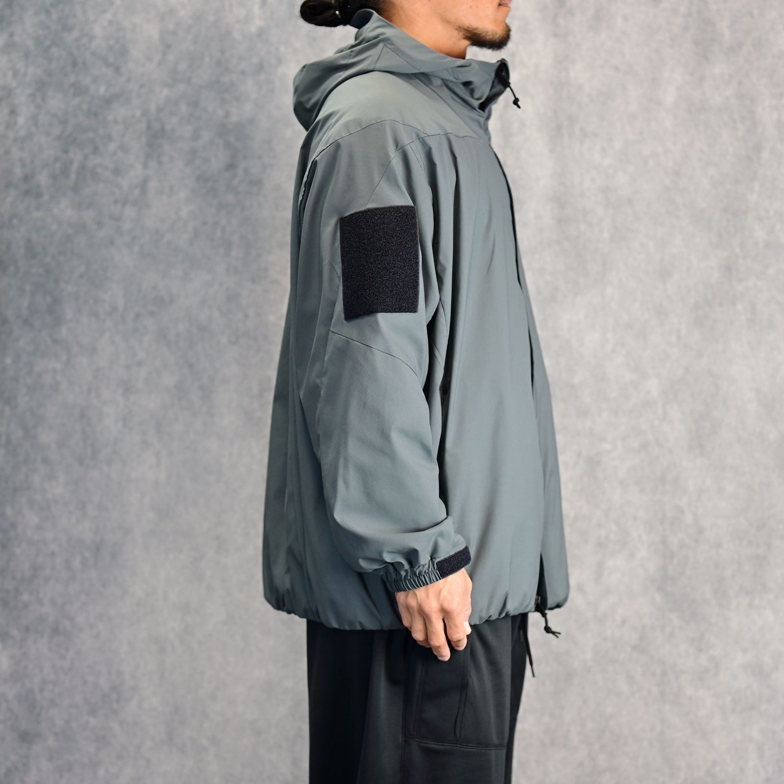 EXCHANGE HOODIE BLOUSON （CHARCOAL） エクスチェンジ フーディーブルゾン （チャコール） 9251-BL02-001