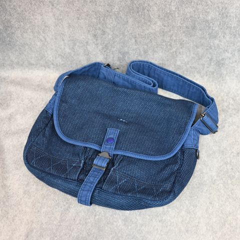 PC KENDO SHOULDER BAG M （BLUE） / ピーシーケンドーショルダーバッグ M （ブルー） PC-001-323-40