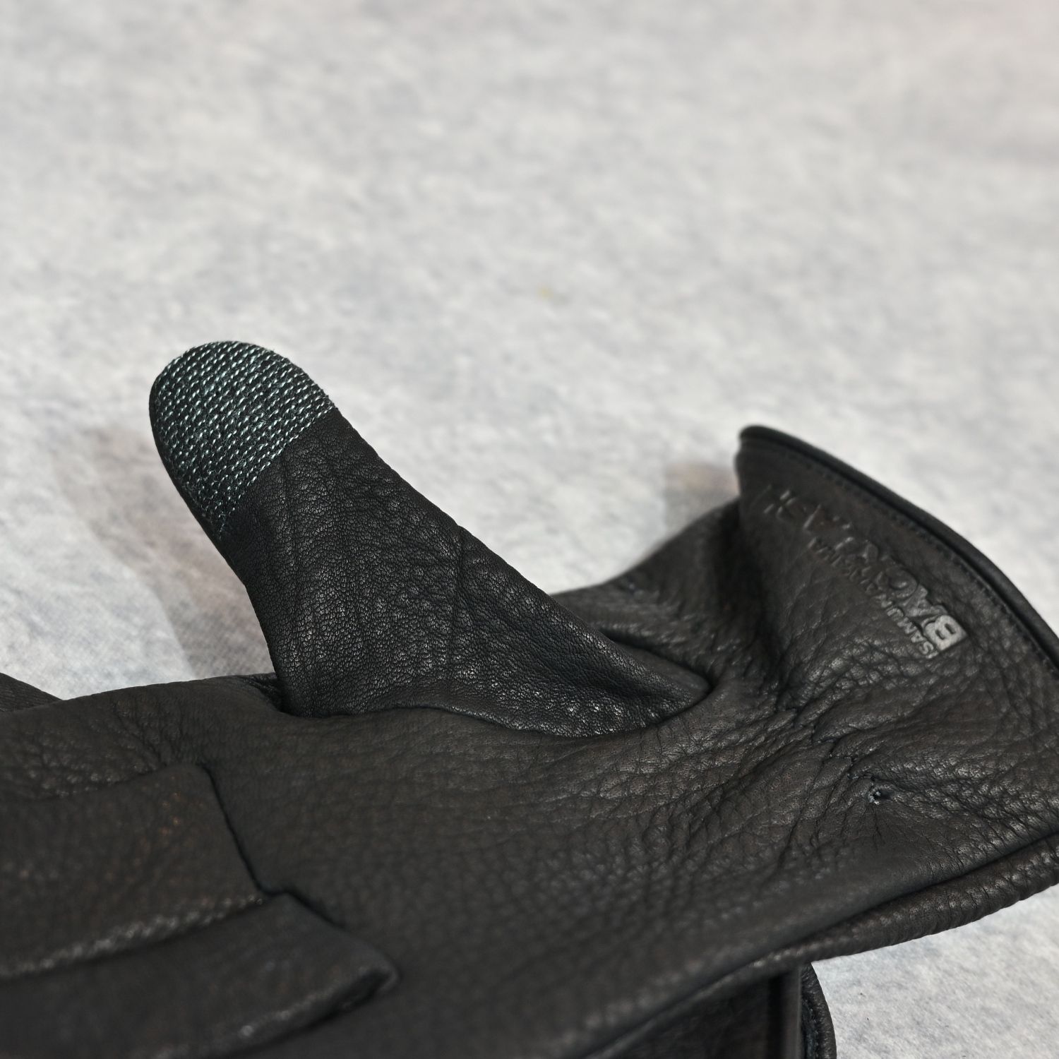 ディアスキン タッチパネル対応 グローブ （BLACK / ブラック）｜332-42