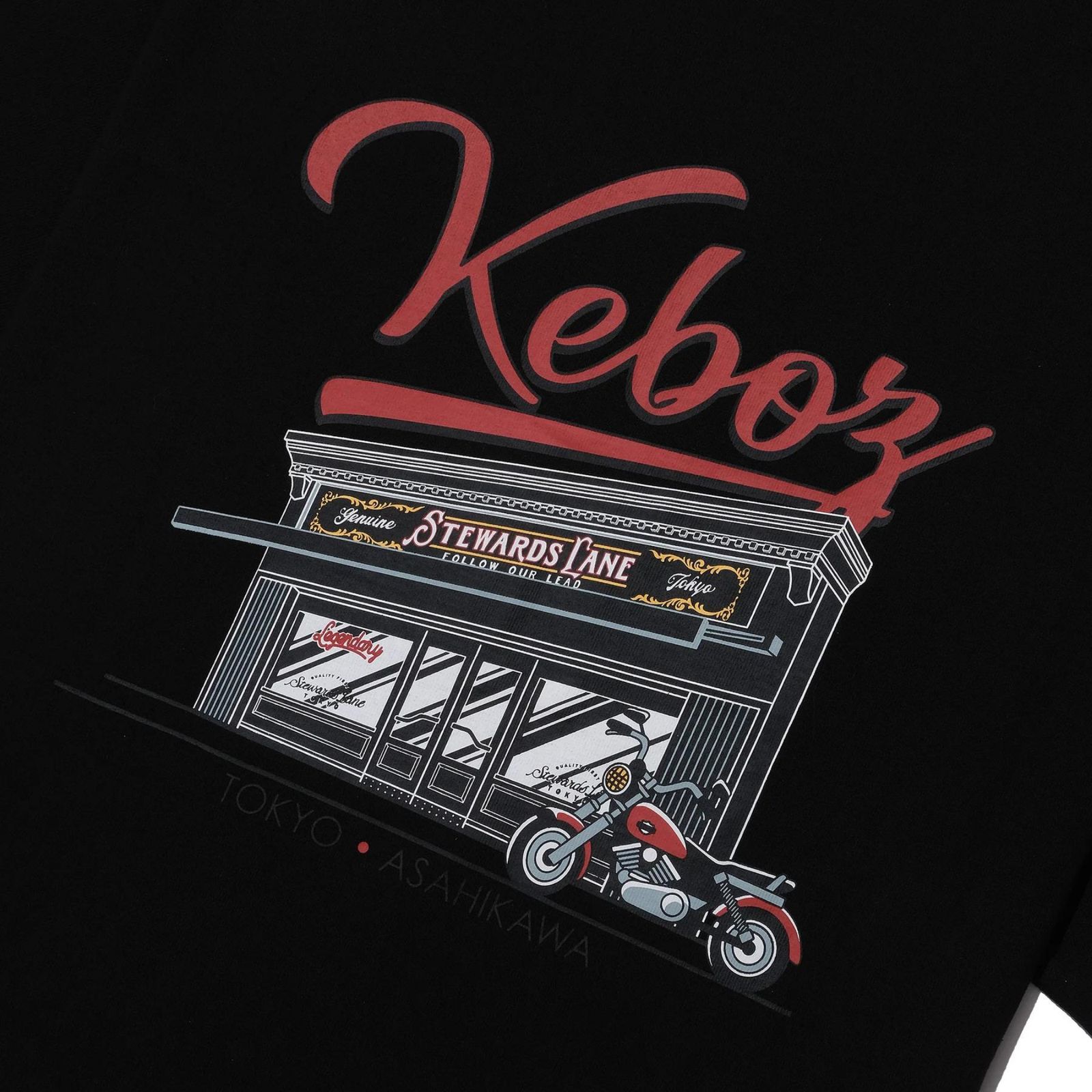 × KEBOZ STORE LOGO S/S TEE (BLACK) / × ケボズ ストア ロゴ プリントTシャツ
