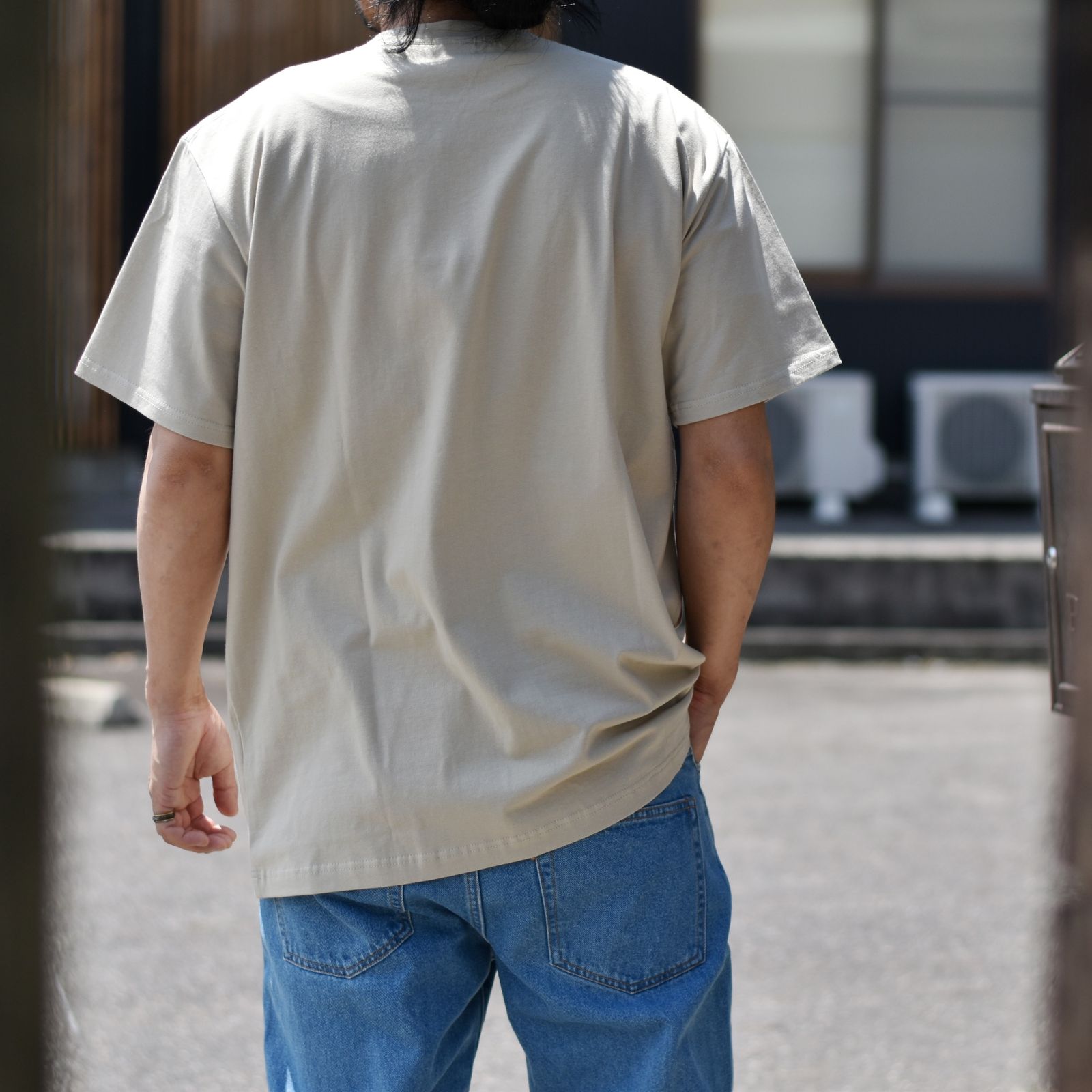 STRETCH SYNDICATE RETRO GIRL T‐SHIRT ＜NATURALLY PAINT DESIGN＞ (BEIGE)