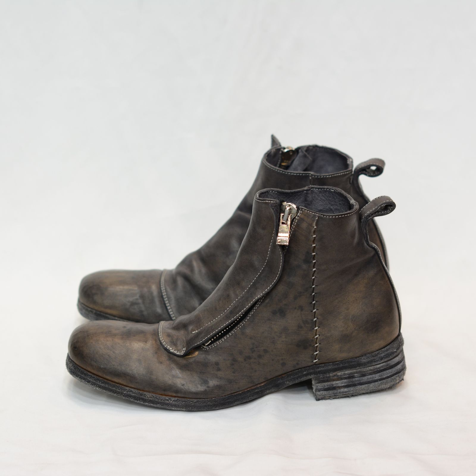 HORSE LEATHER WF-1 WRAP FRONT W/ZIP LINED LEATHER SOLES