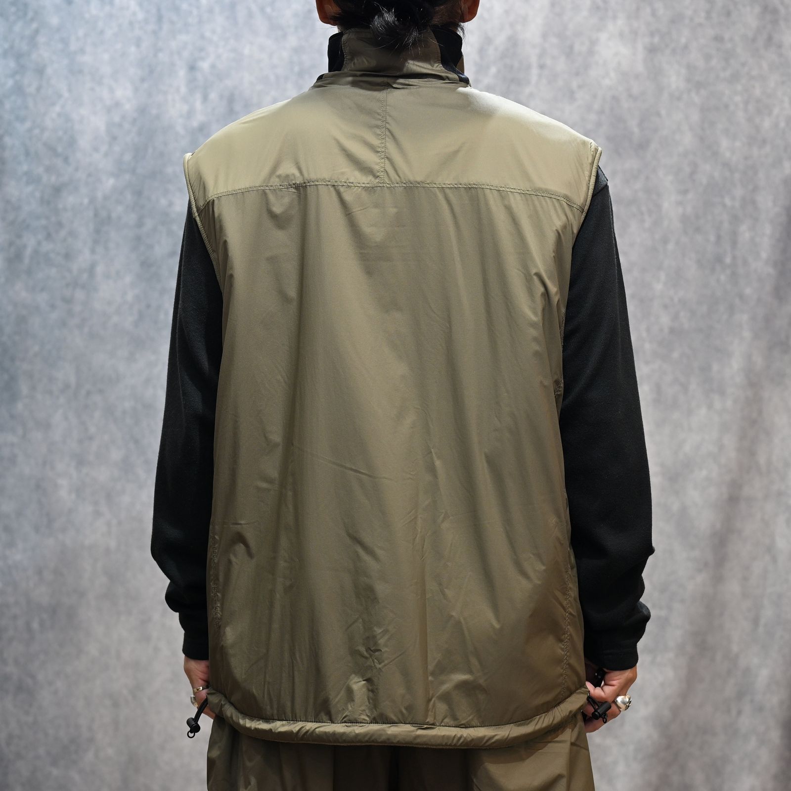 REVERSIBLE VEST （BEIGE）｜リバーシブル ベスト｜9252-VE01-003