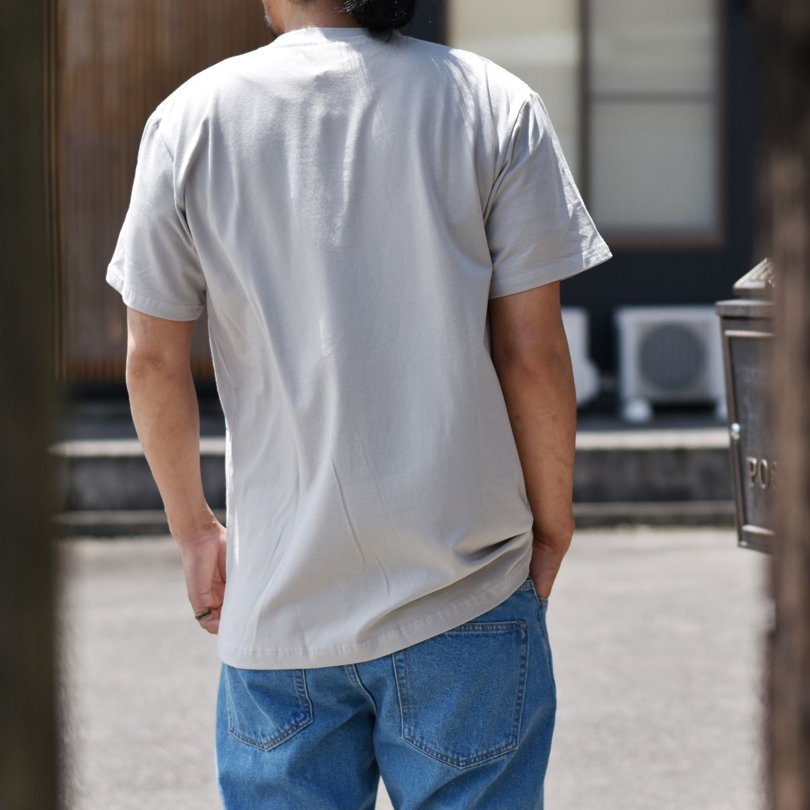 STRETCH SYNDICATE RETRO GIRL T‐SHIRT ＜NATURALLY PAINT DESIGN＞ (GRAY)